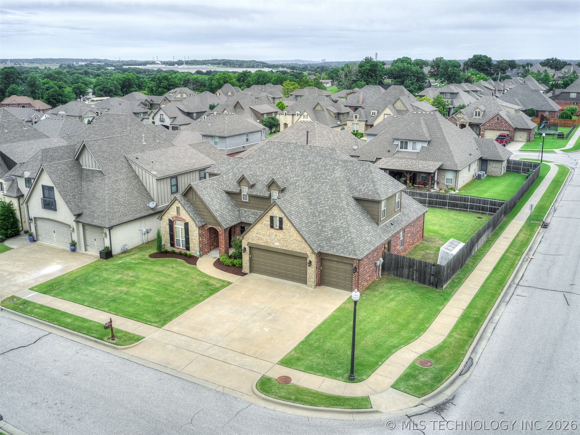 6083 E 143rd Place S Bixby OK 74008