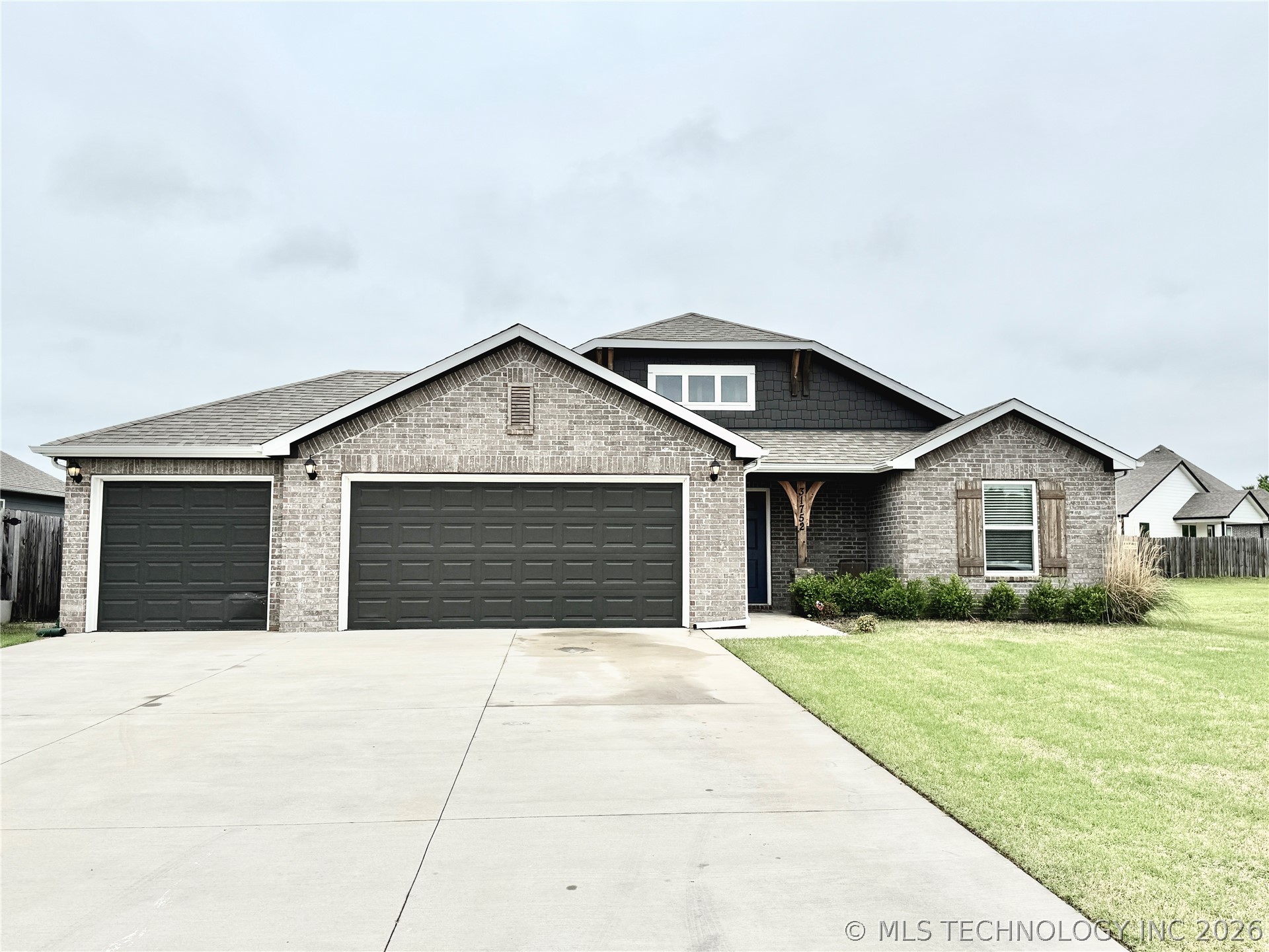 31752 E 62nd Place S Broken Arrow OK 74014
