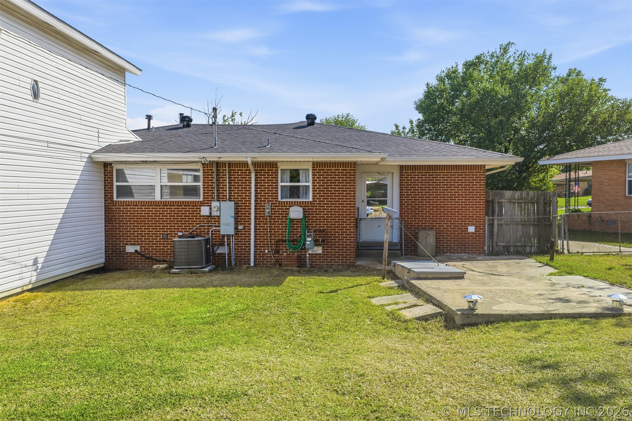 25 Hillcrest Ardmore OK 73401