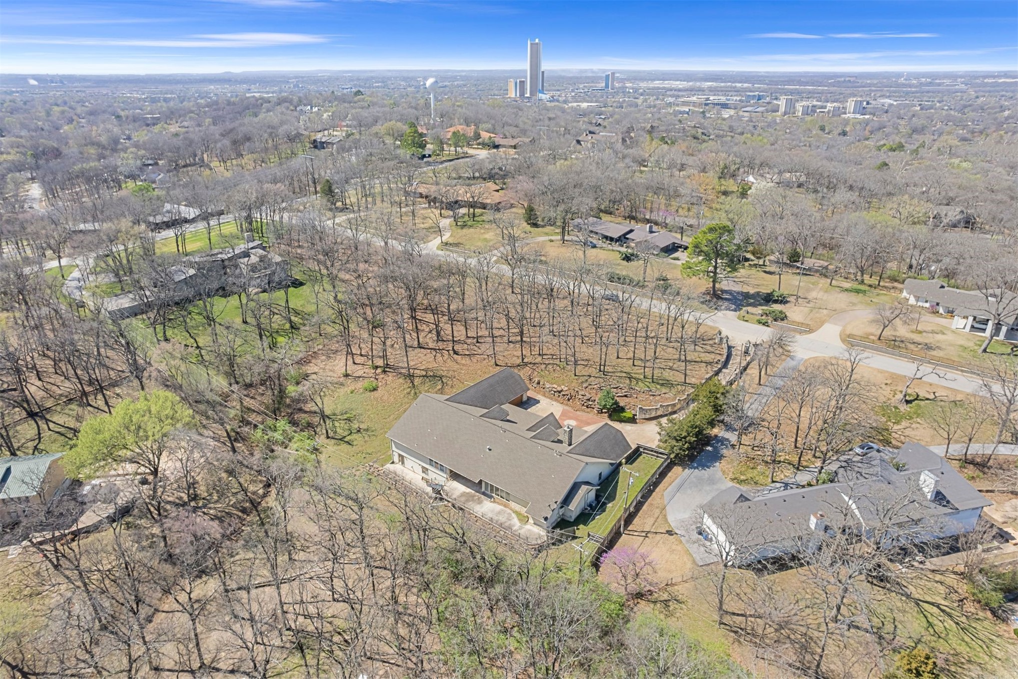 7455 S Sleepy Hollow Drive Tulsa OK 74136