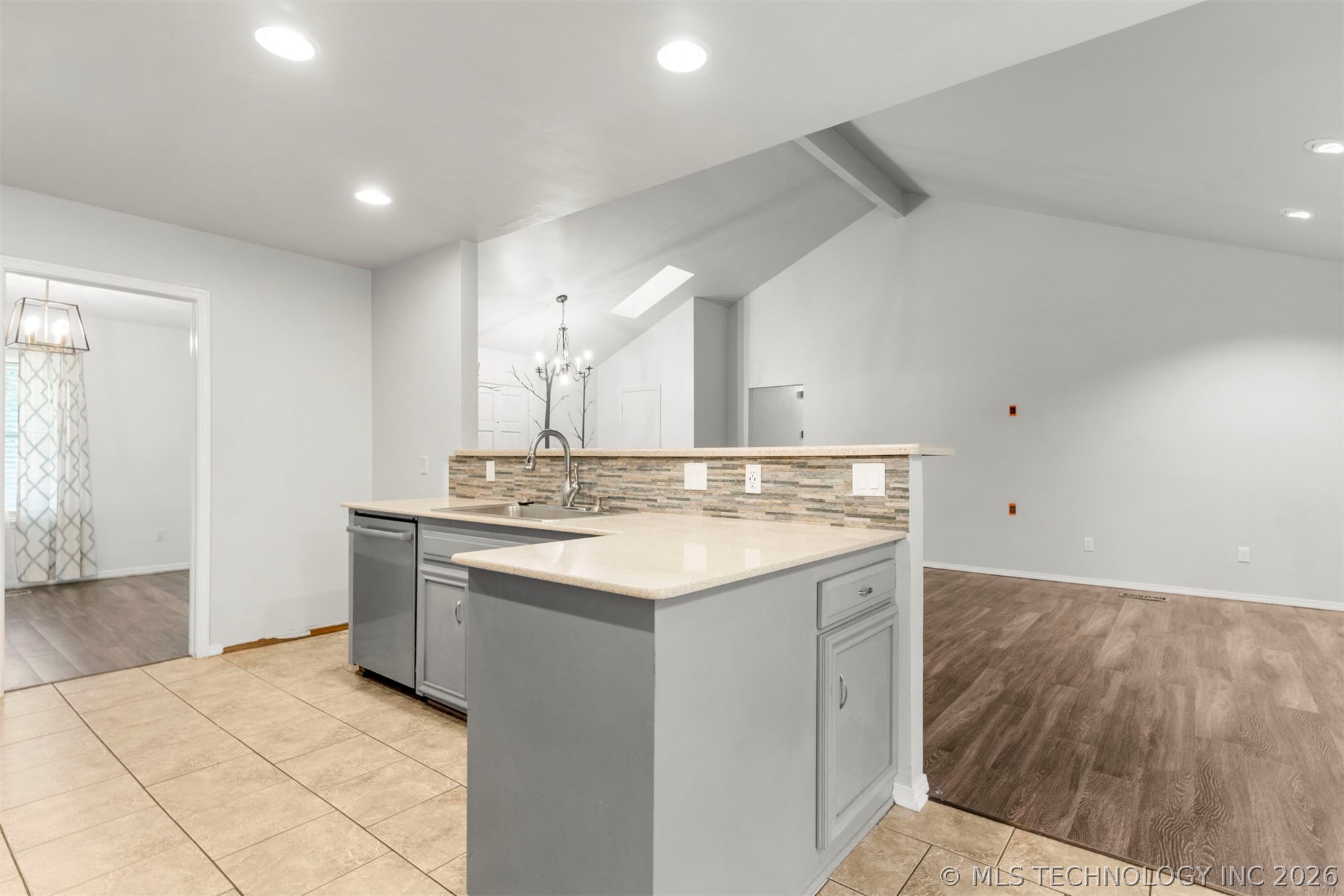 6715 E 95th Street Tulsa OK 74133