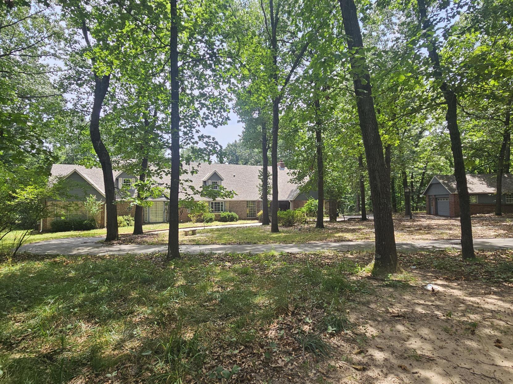 1403 N Maple Avenue Sand Springs OK 74063