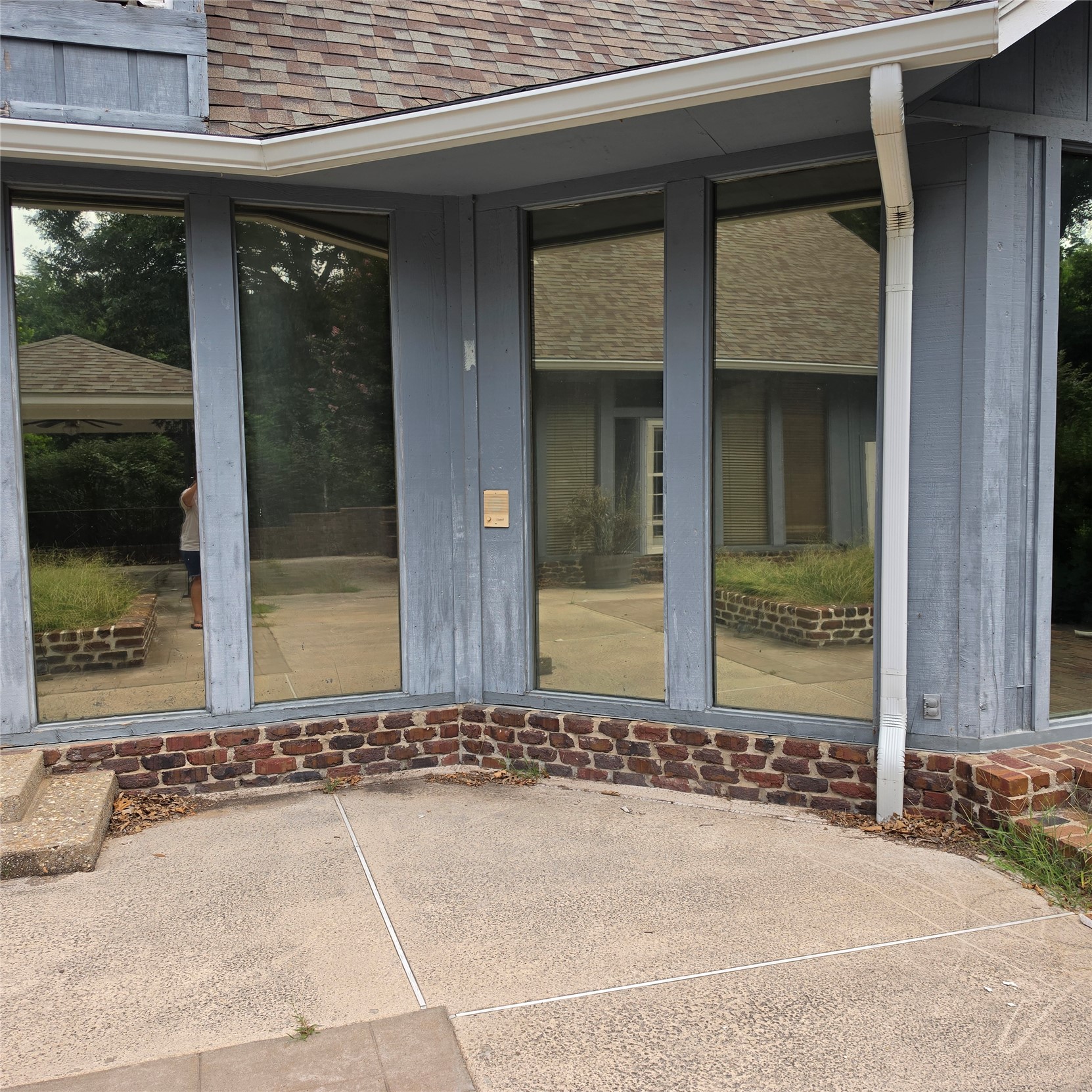 1403 N Maple Avenue Sand Springs OK 74063