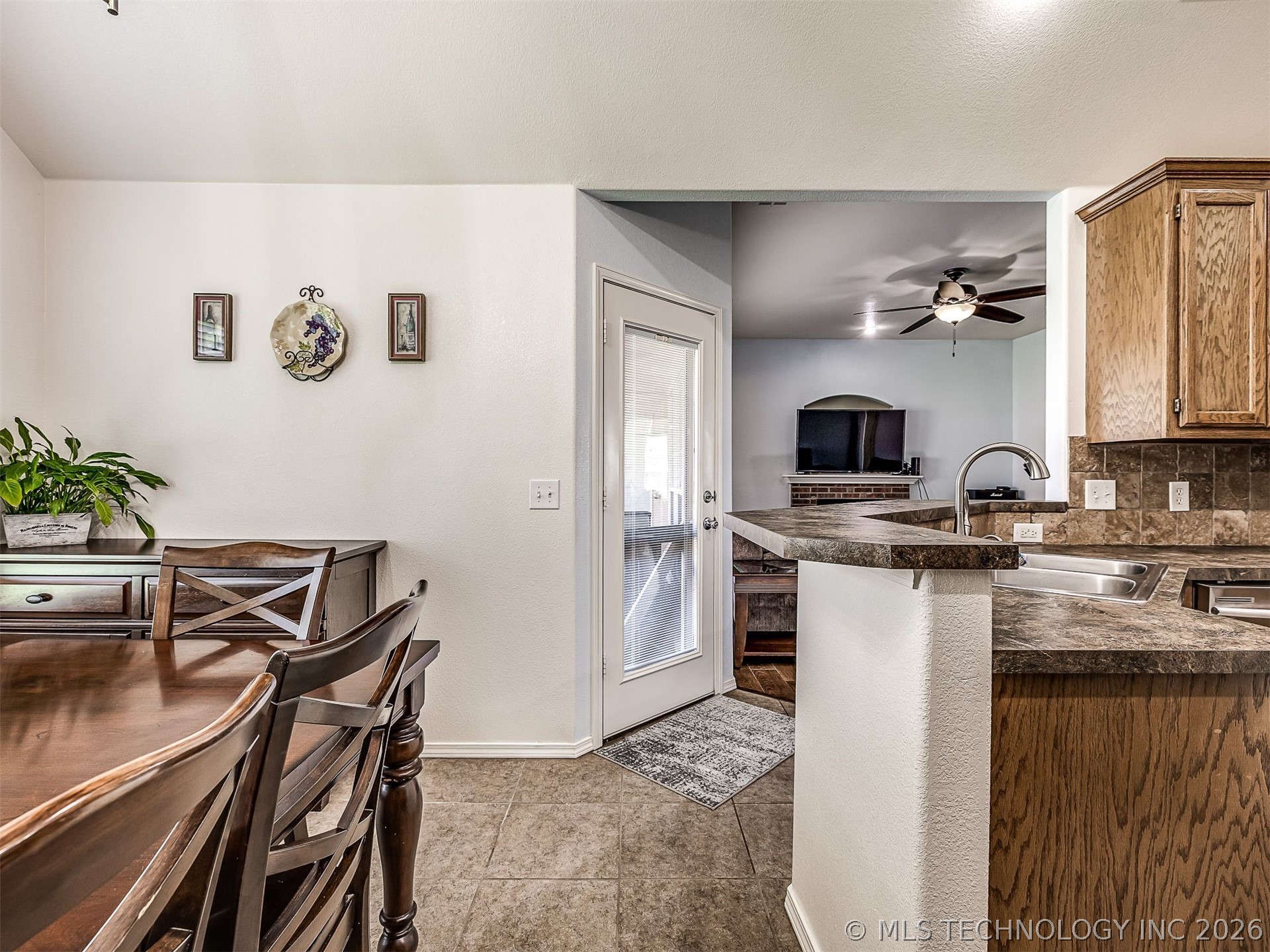 14039 S 300th Eastavenue Coweta OK 74429