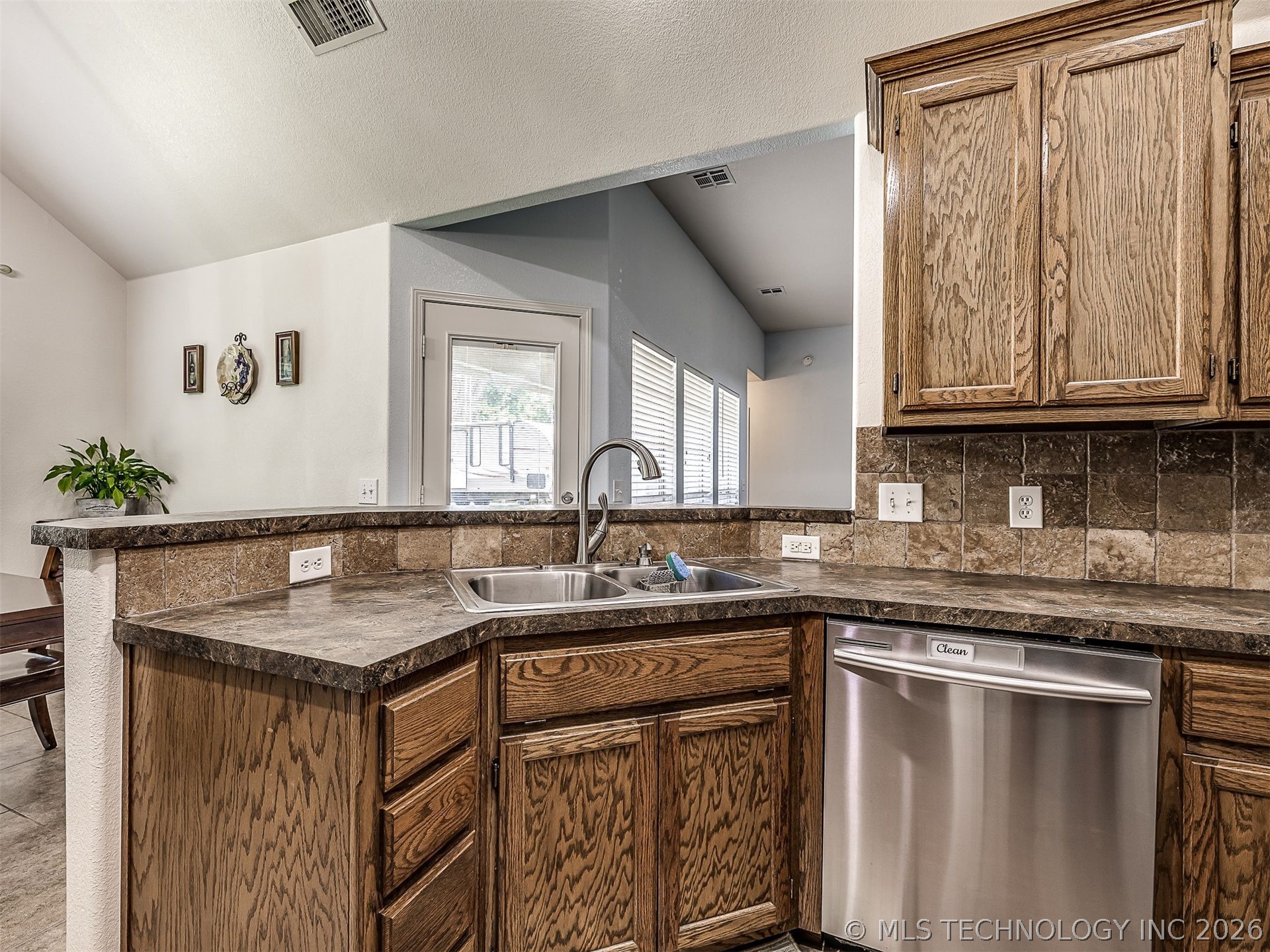 14039 S 300th Eastavenue Coweta OK 74429