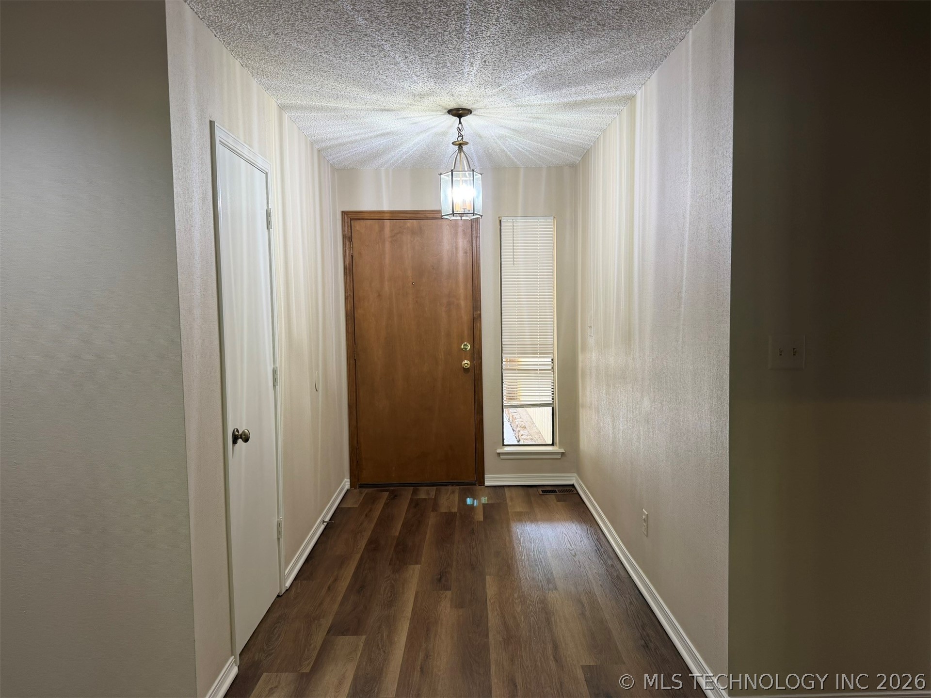 5935 E 79th Street Tulsa OK 74136