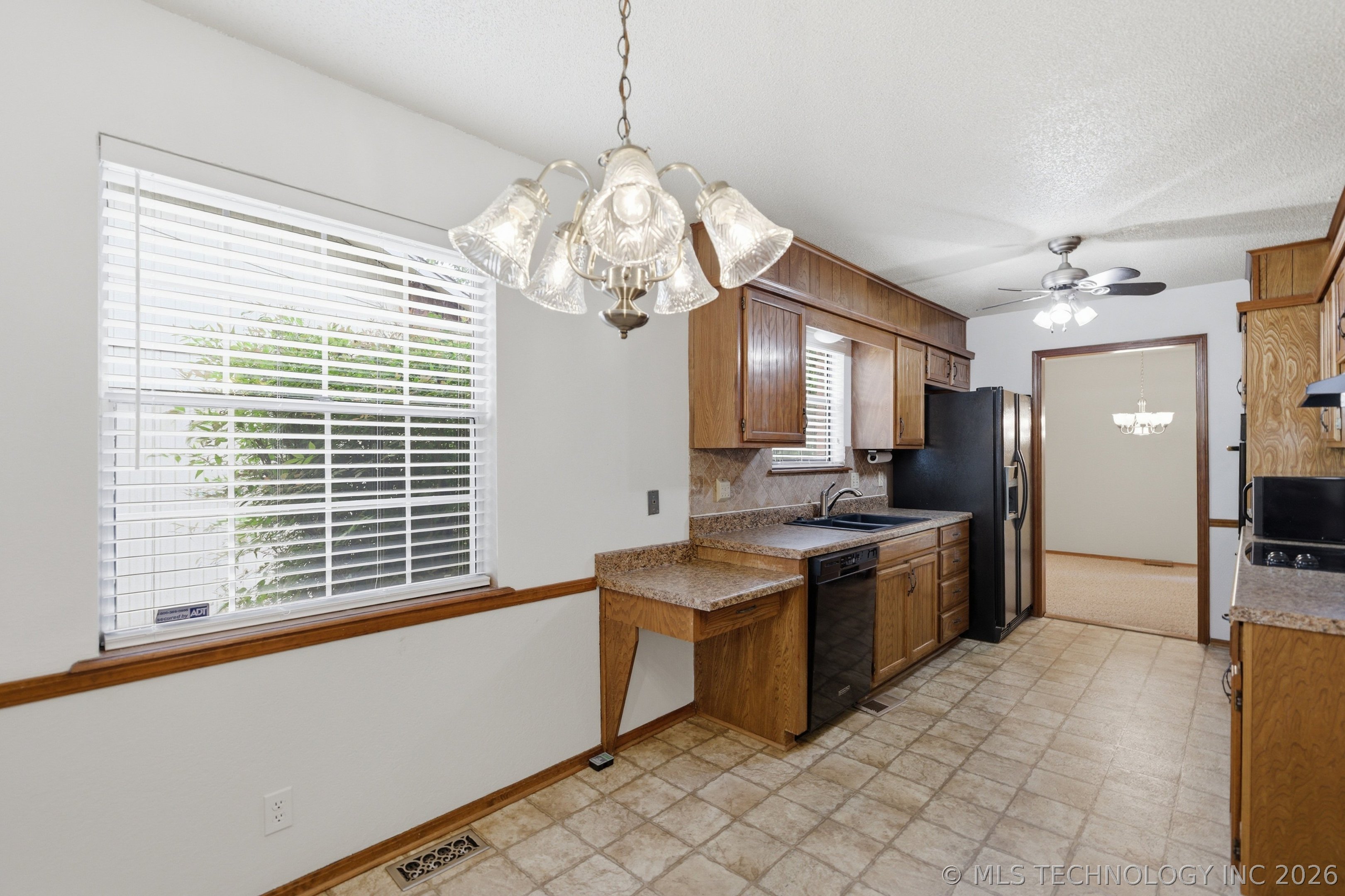 3207 S Skylane Drive Sand Springs OK 74063
