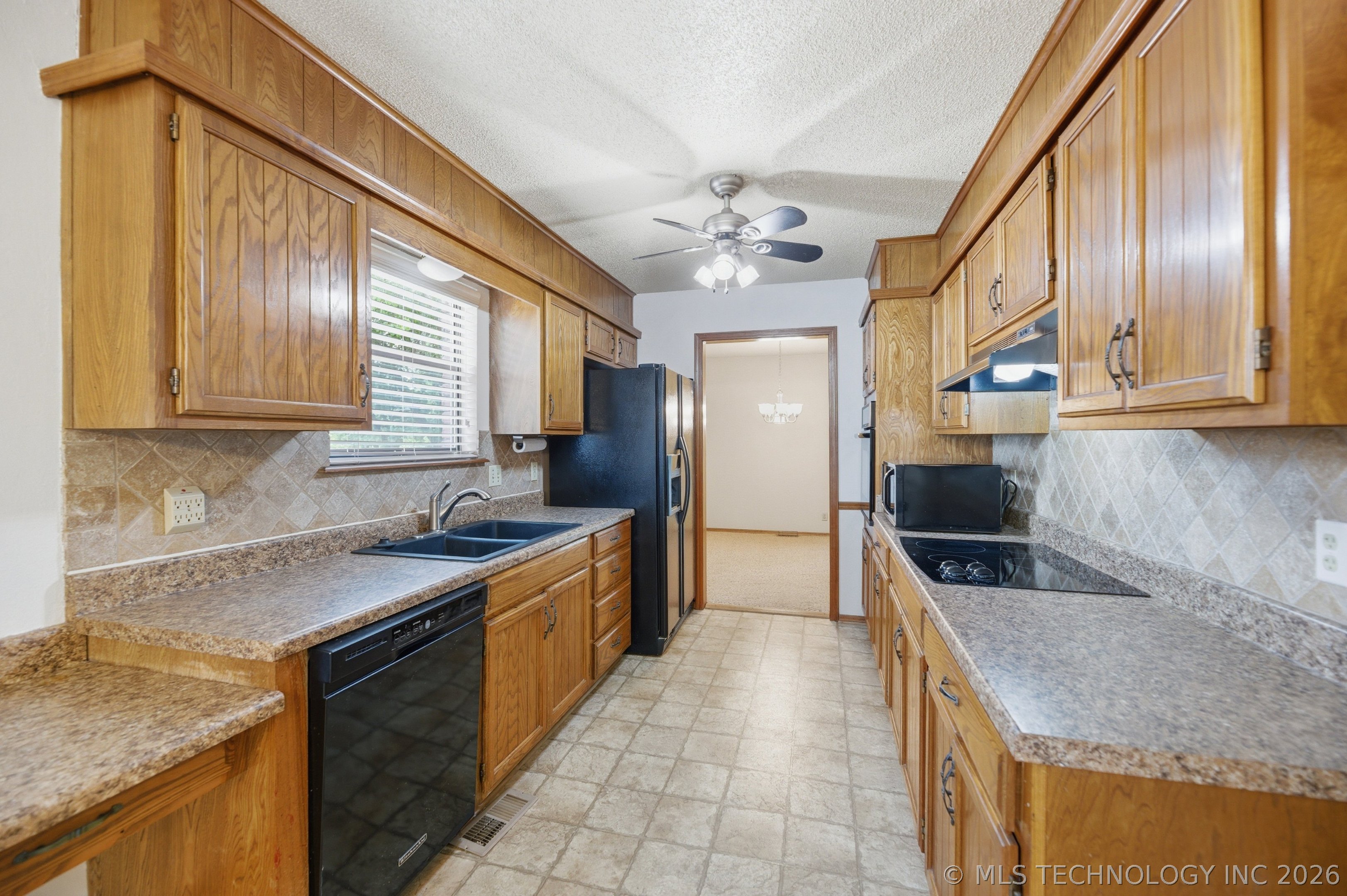 3207 S Skylane Drive Sand Springs OK 74063