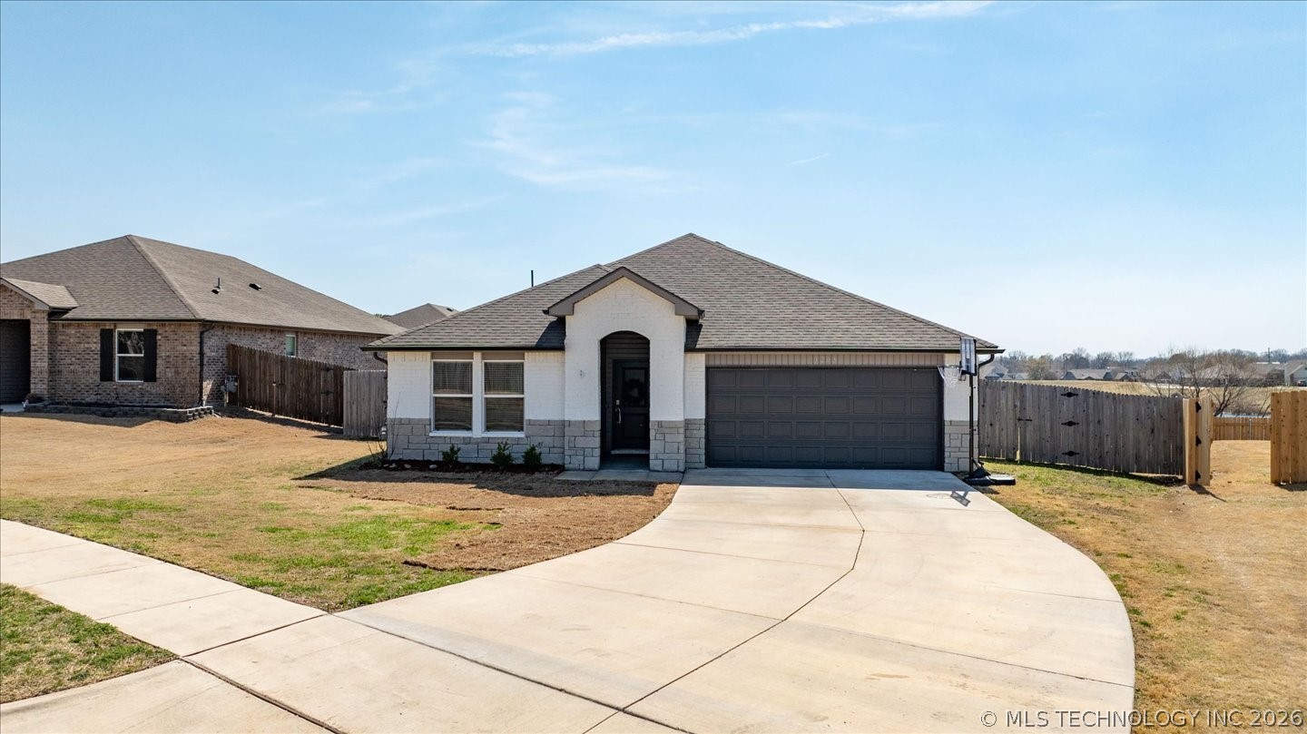 3205 Rushmore Street Bartlesville OK 74006