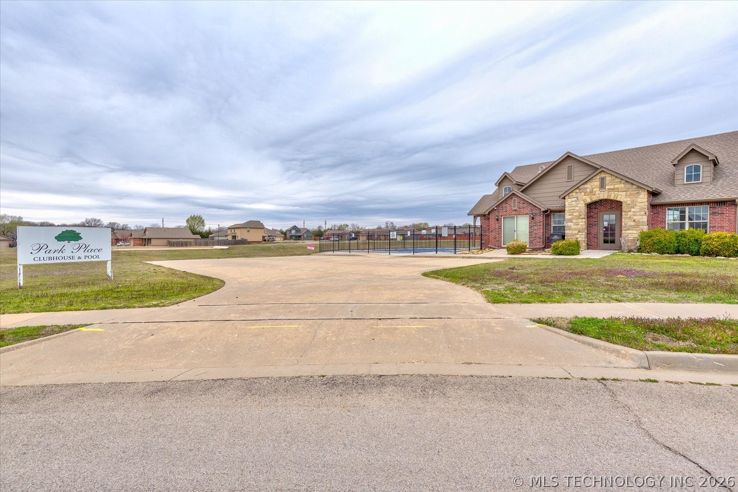 3205 Rushmore Street Bartlesville OK 74006