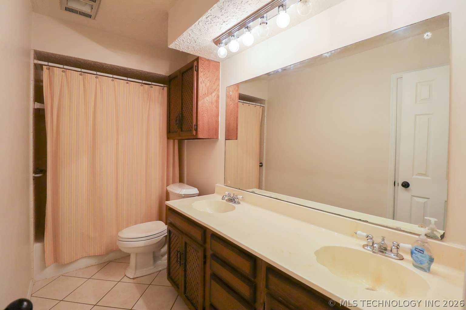 19110 E 97th Street Broken Arrow OK 74012