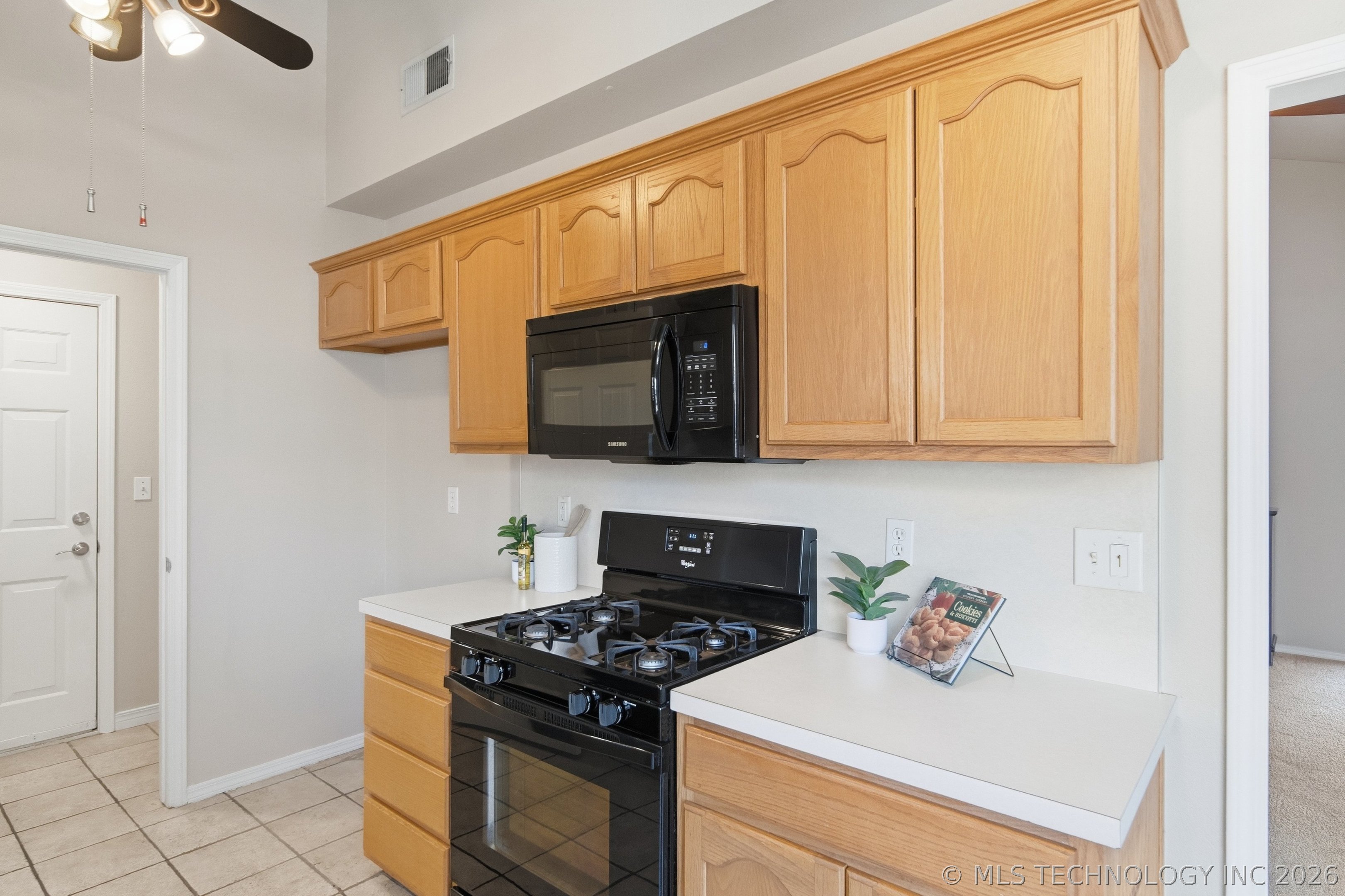 104 N Oak Place Broken Arrow OK 74012