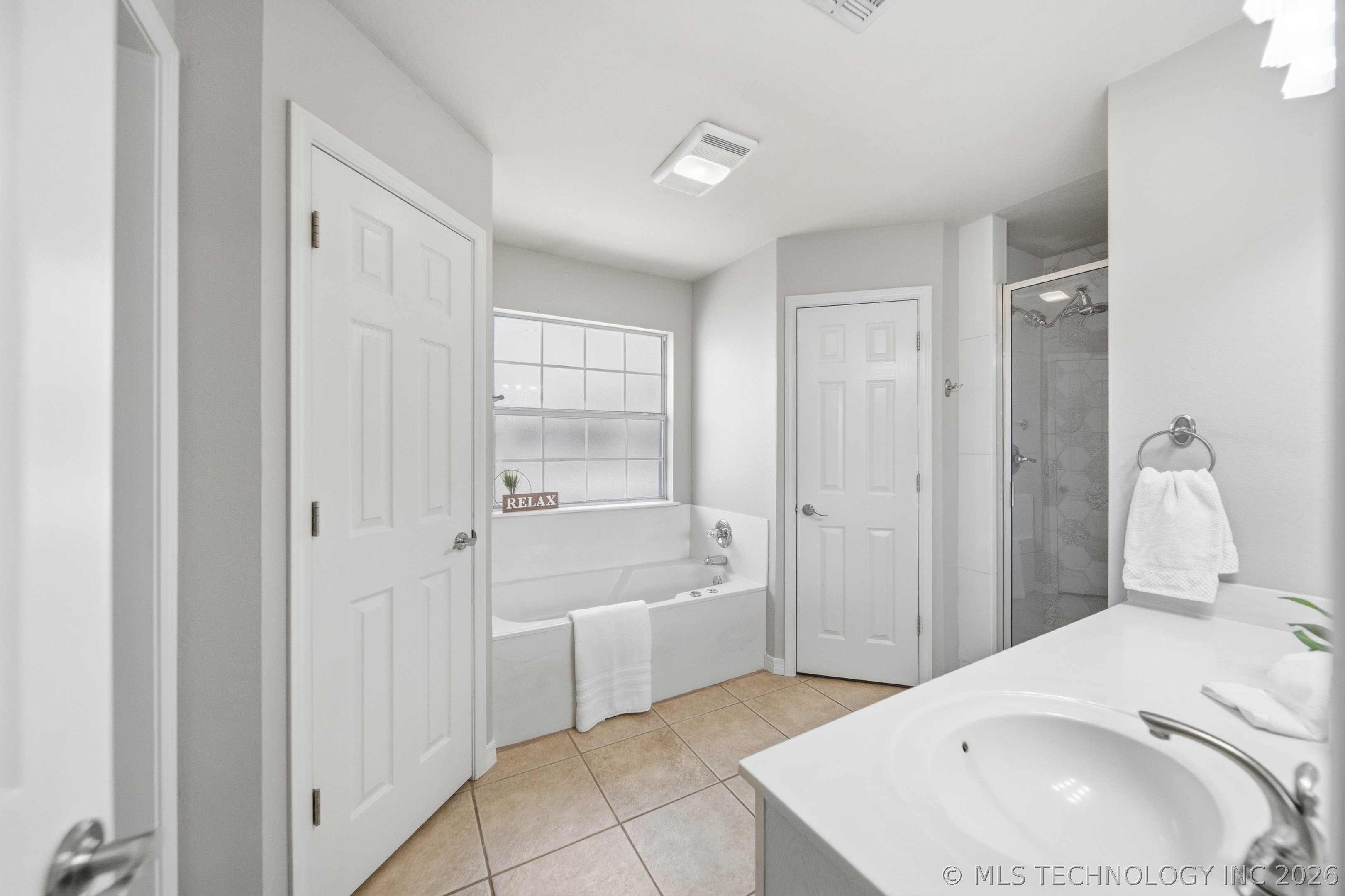 104 N Oak Place Broken Arrow OK 74012