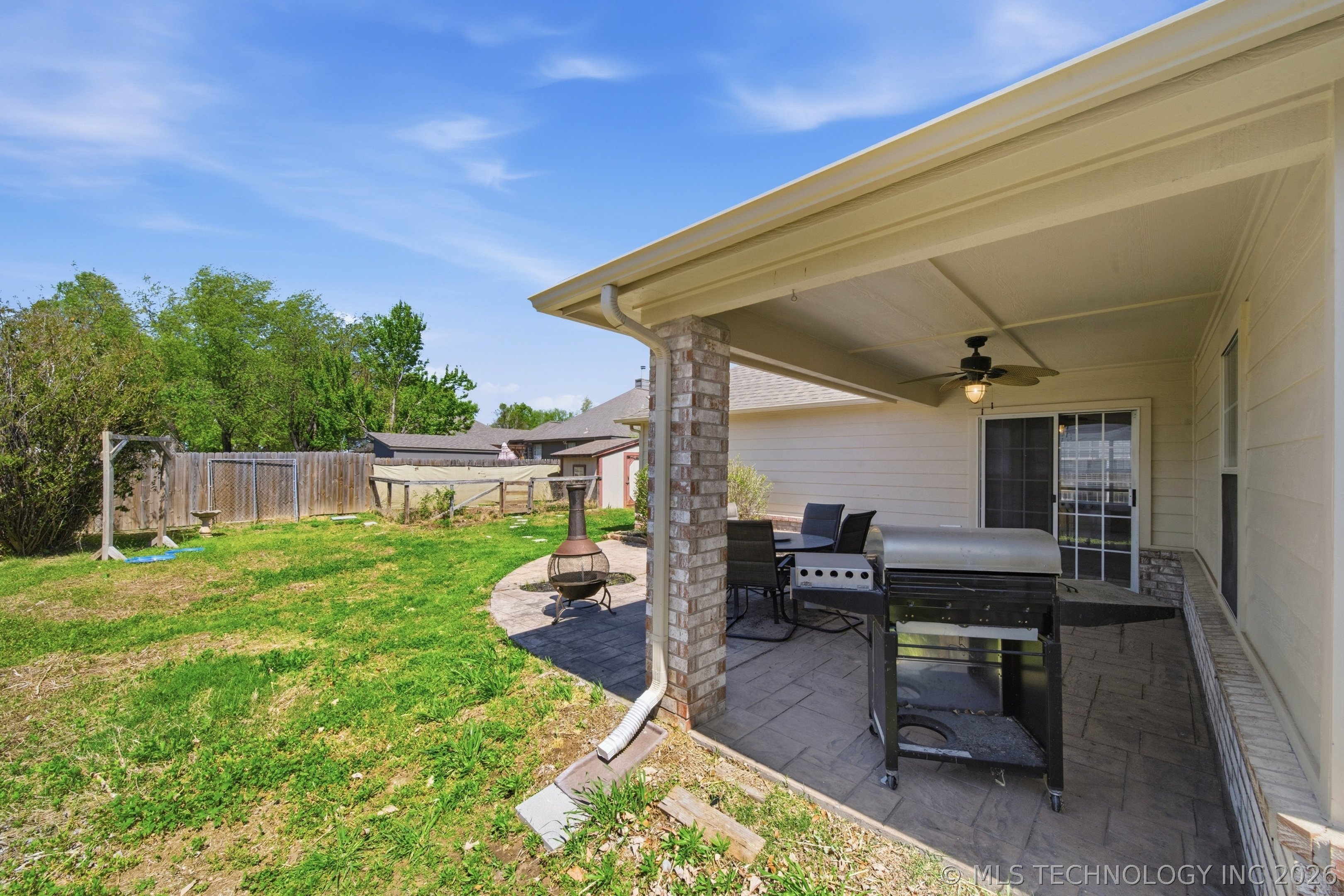 104 N Oak Place Broken Arrow OK 74012