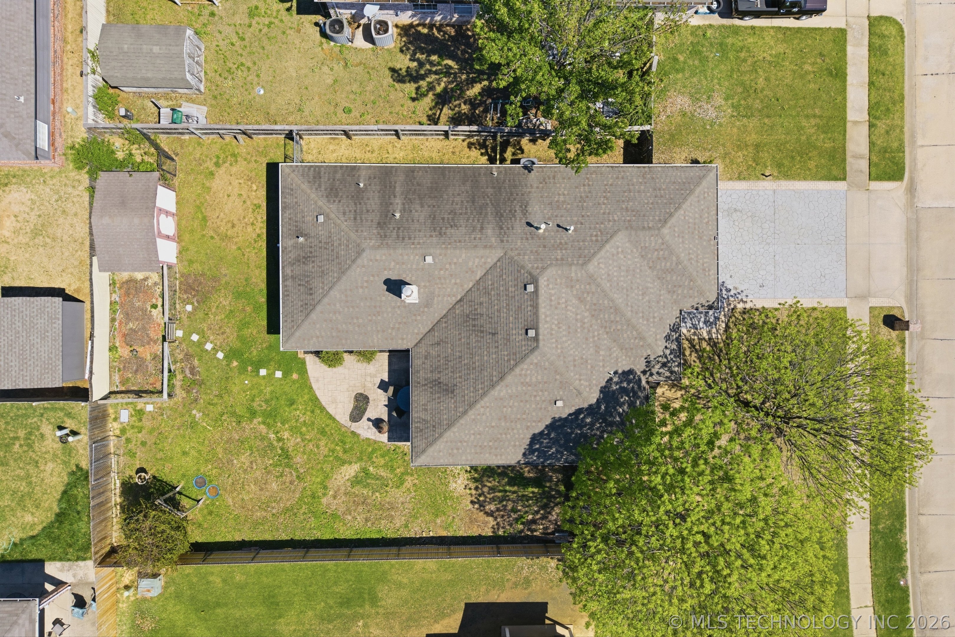 104 N Oak Place Broken Arrow OK 74012