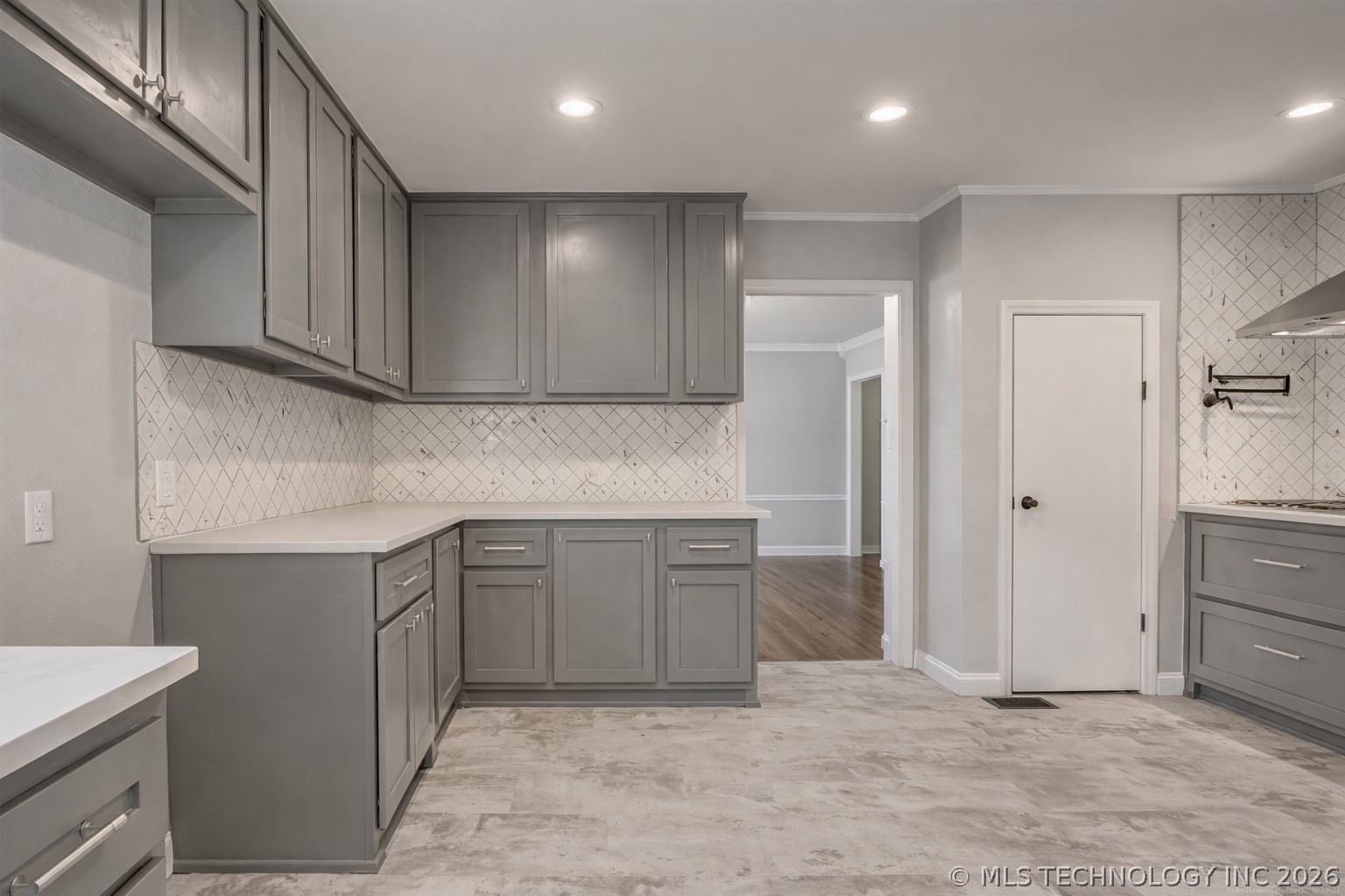 1204 S Columbia Avenue Tulsa OK 74104