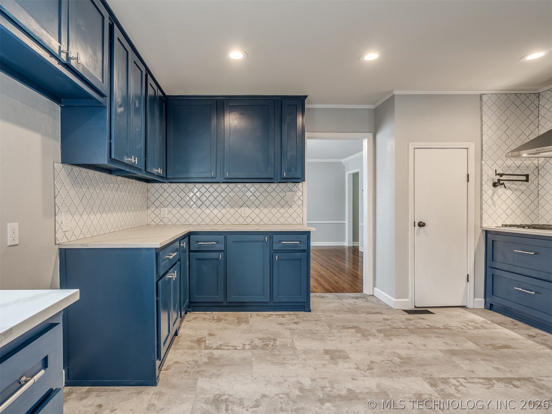 1204 S Columbia Avenue Tulsa OK 74104