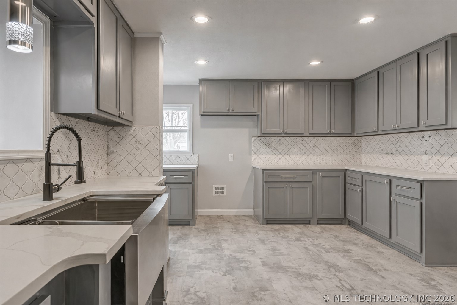 1204 S Columbia Avenue Tulsa OK 74104