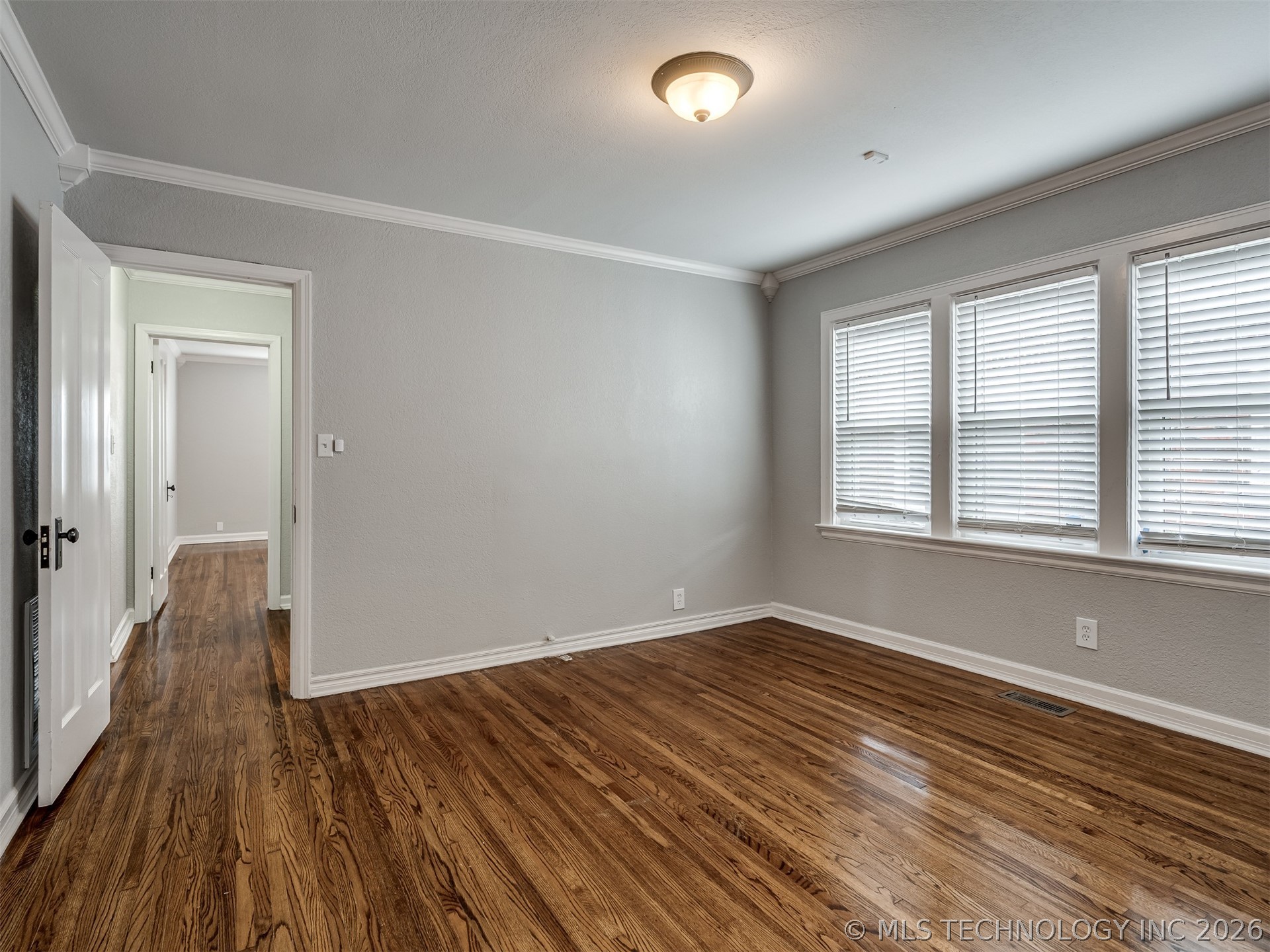 1204 S Columbia Avenue Tulsa OK 74104