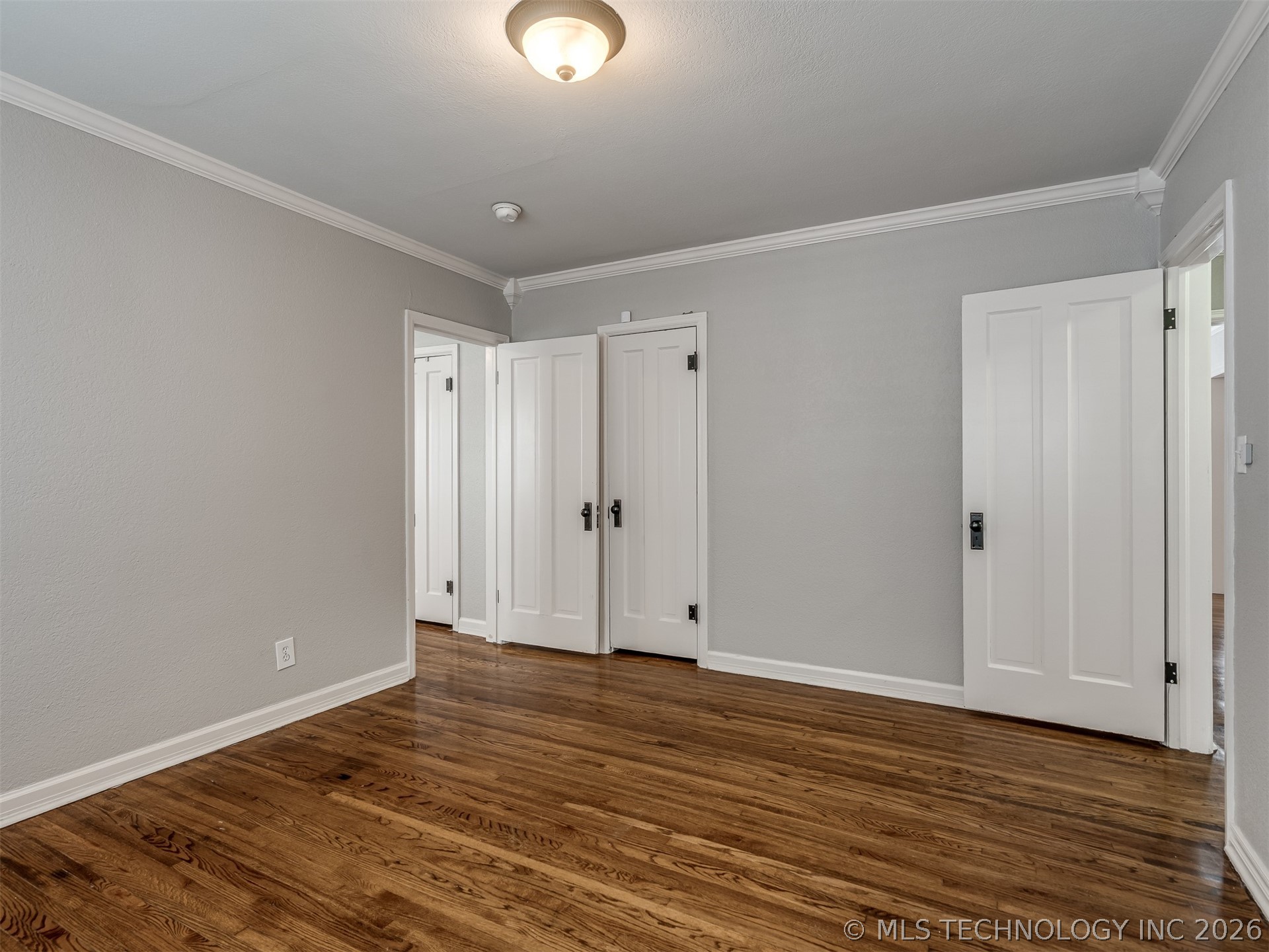 1204 S Columbia Avenue Tulsa OK 74104