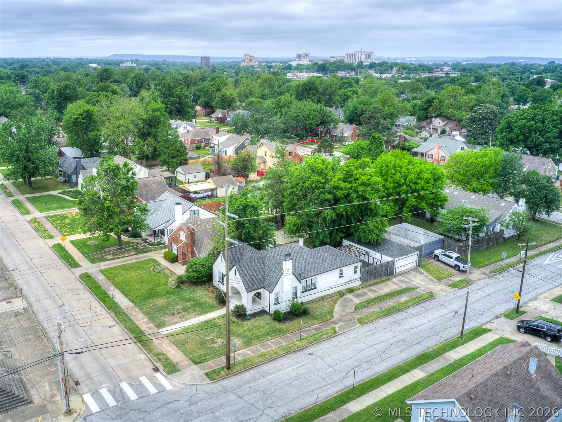 1204 S Columbia Avenue Tulsa OK 74104