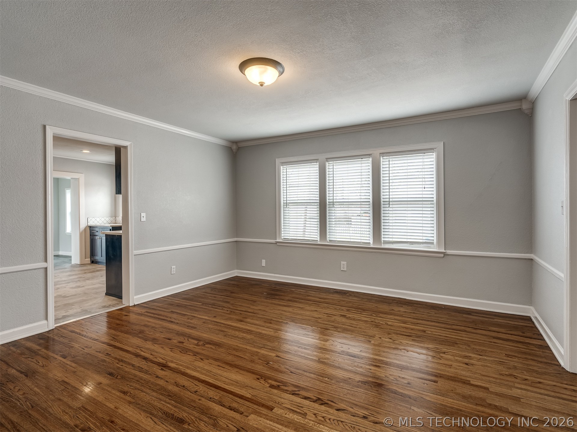 1204 S Columbia Avenue Tulsa OK 74104