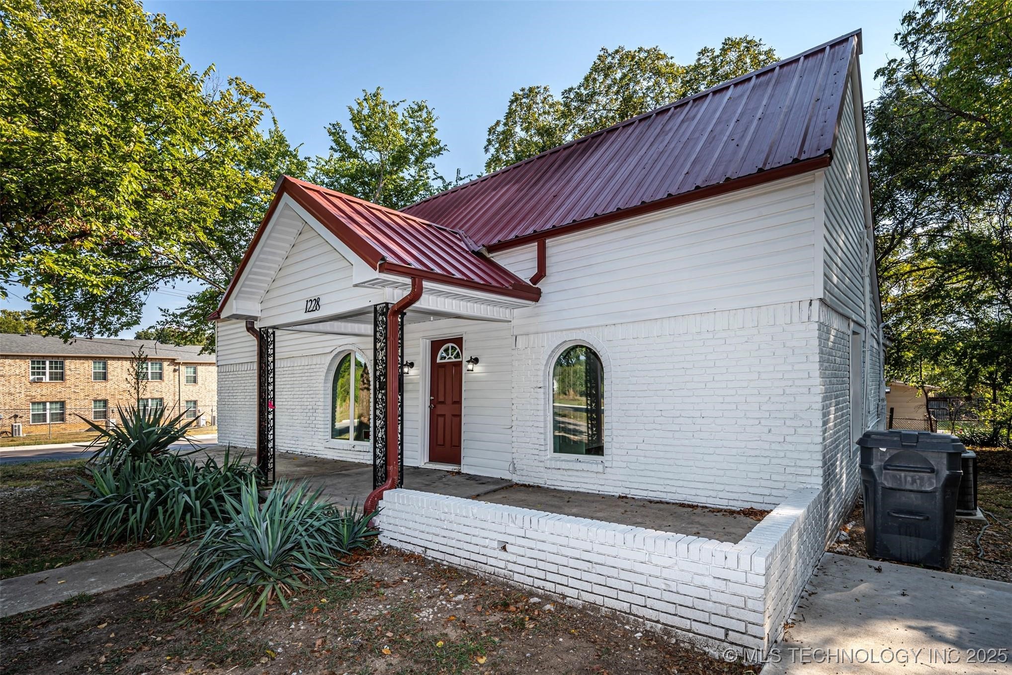 1228 D Street NW Ardmore OK 73401