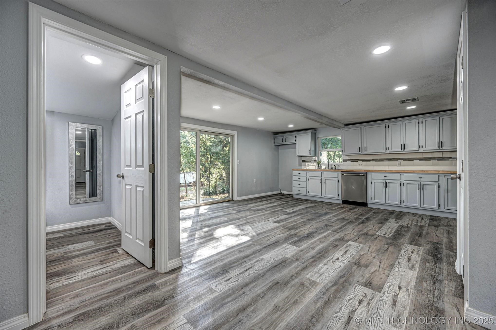 1228 D Street NW Ardmore OK 73401