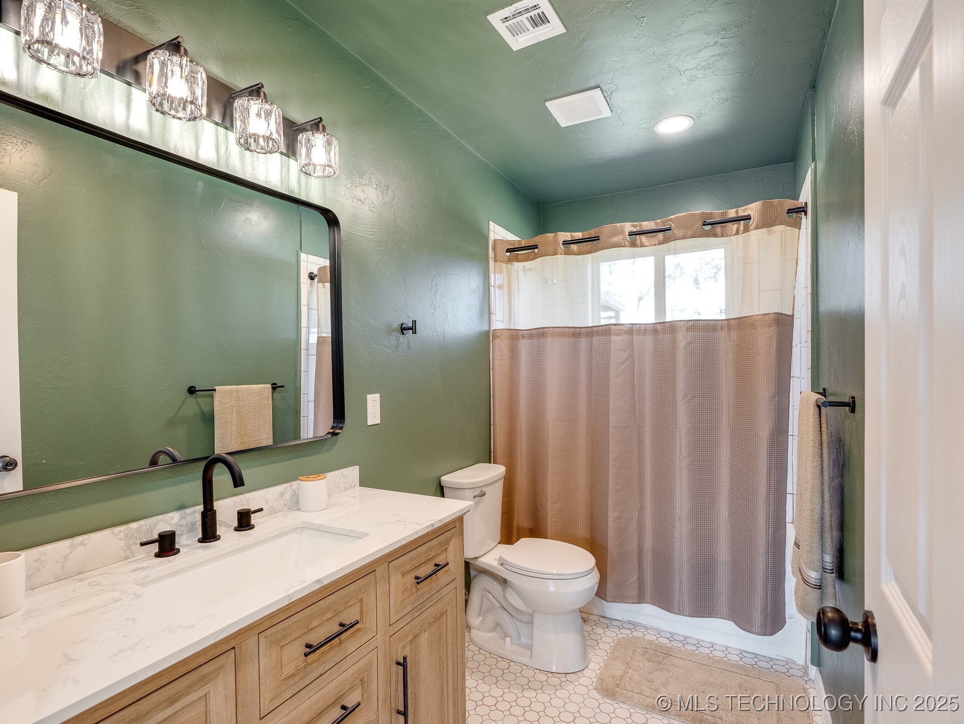 6355 County Road 3560 Ada OK 74820