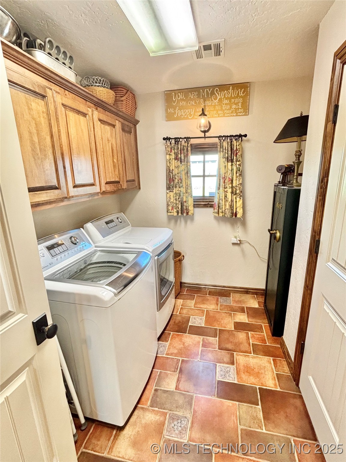 2102 N Peaceful Lane Stigler OK 74462
