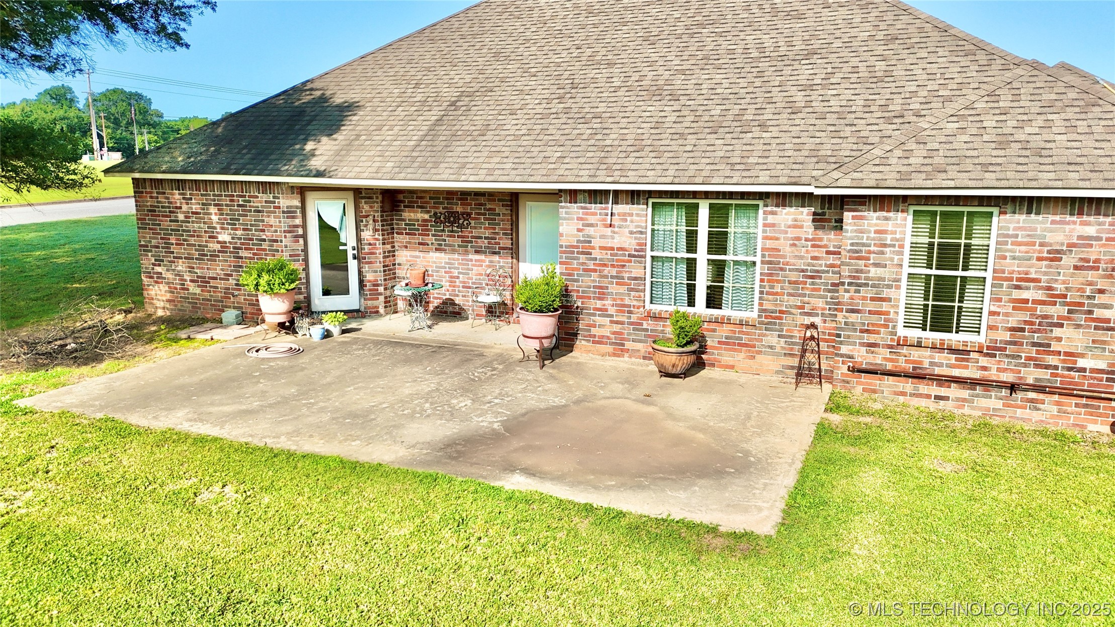 2102 N Peaceful Lane Stigler OK 74462