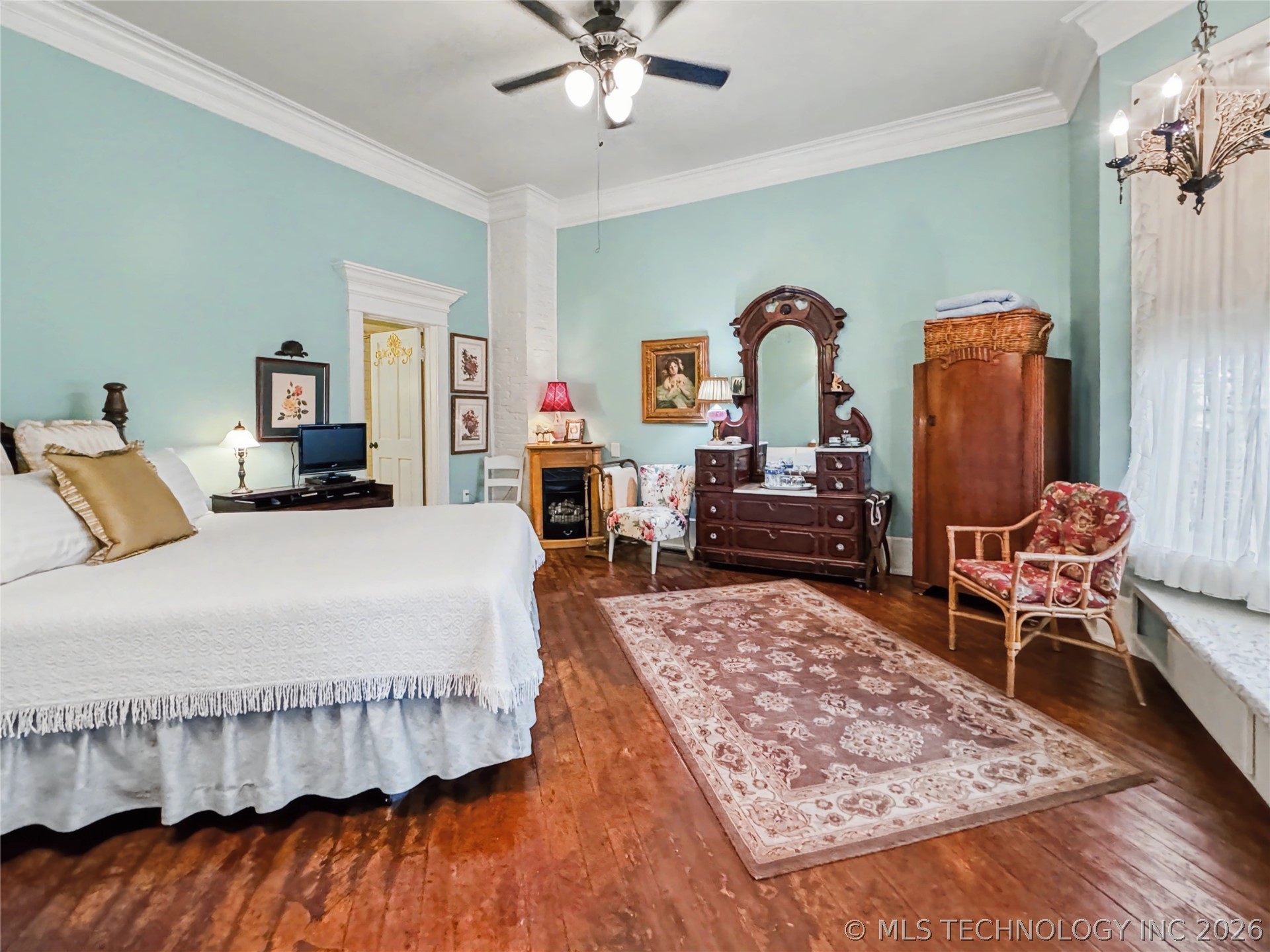 224 W Chickasaw Street Tahlequah OK 74464