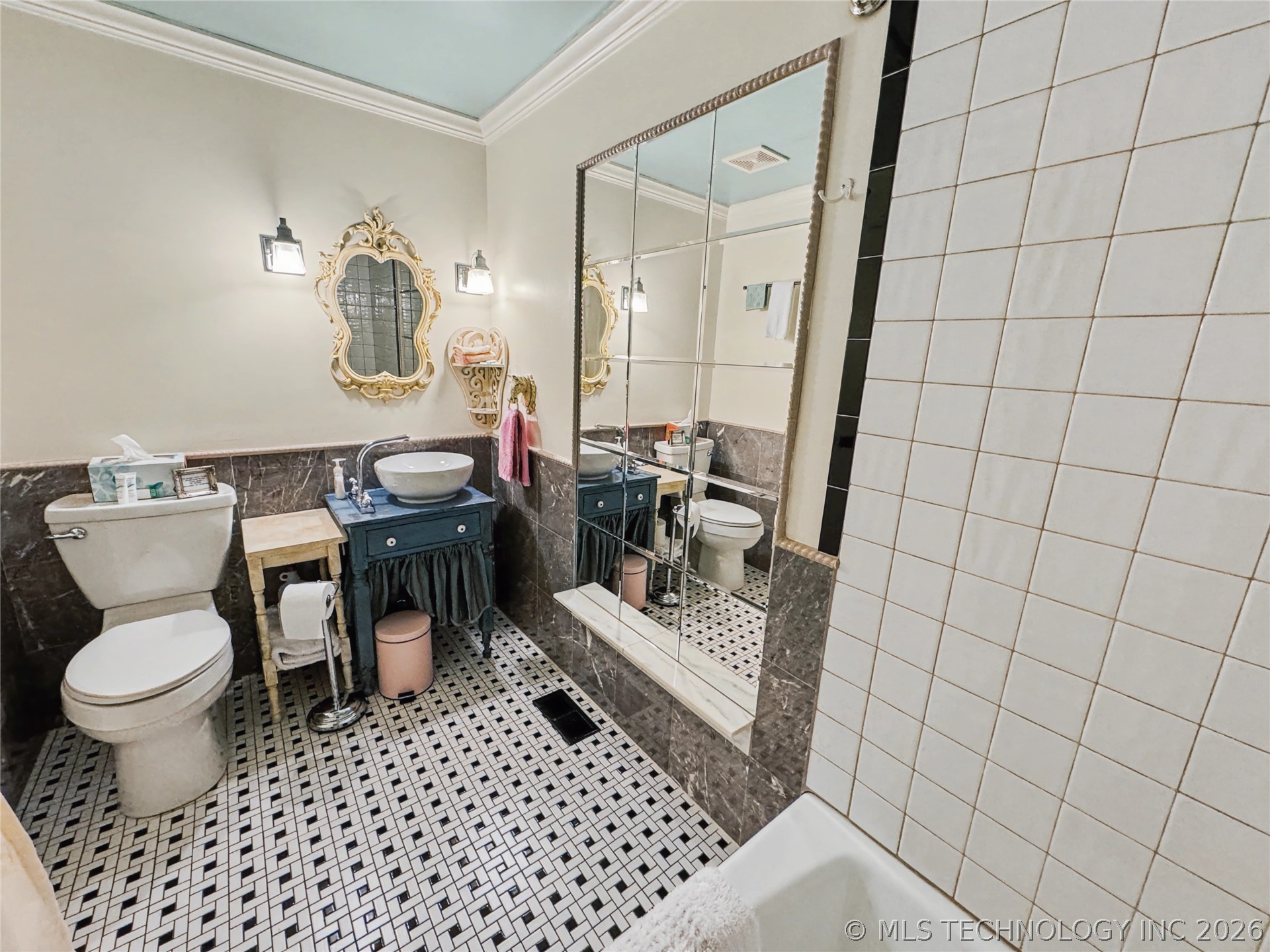 224 W Chickasaw Street Tahlequah OK 74464