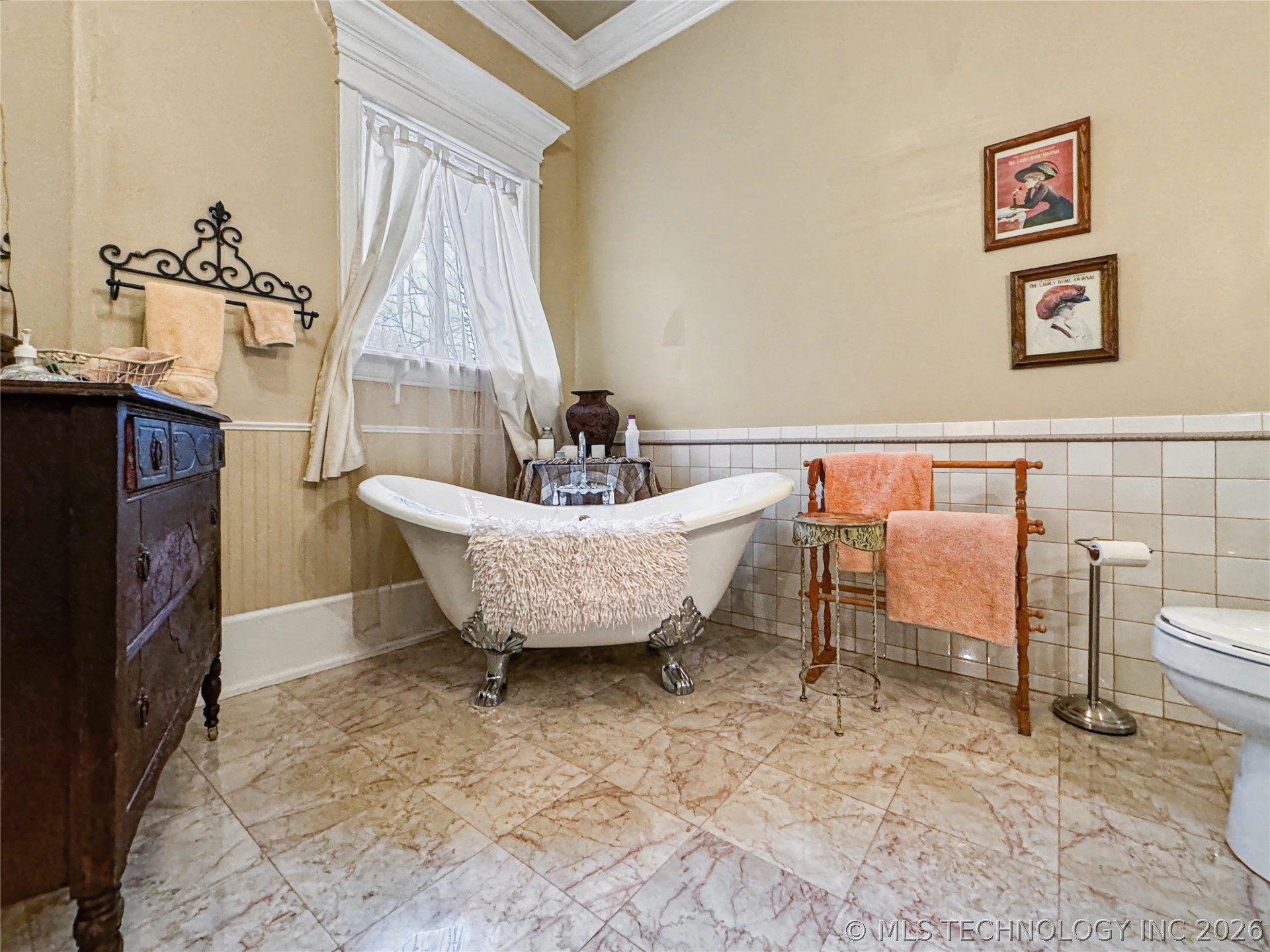 224 W Chickasaw Street Tahlequah OK 74464