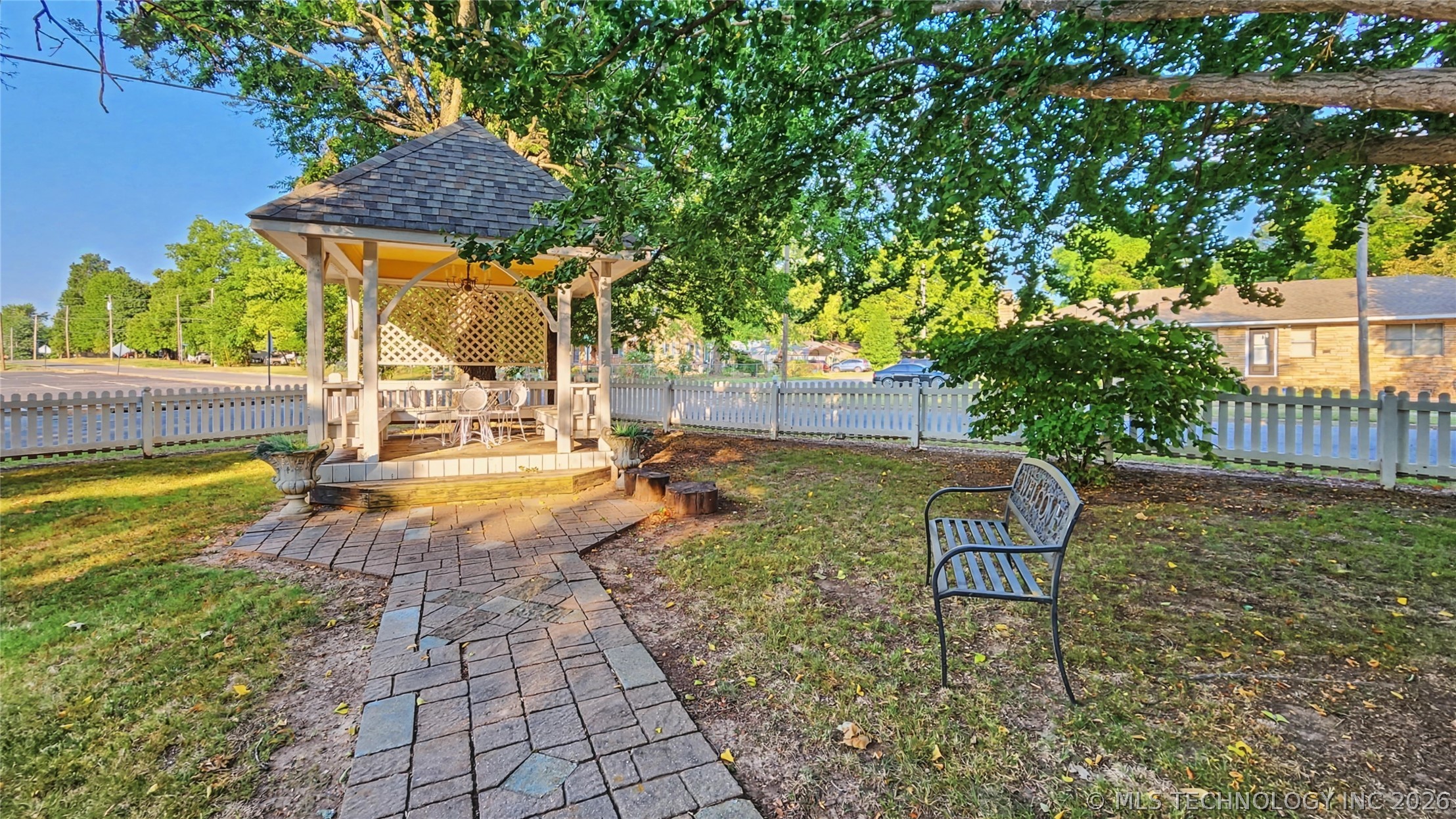 224 W Chickasaw Street Tahlequah OK 74464