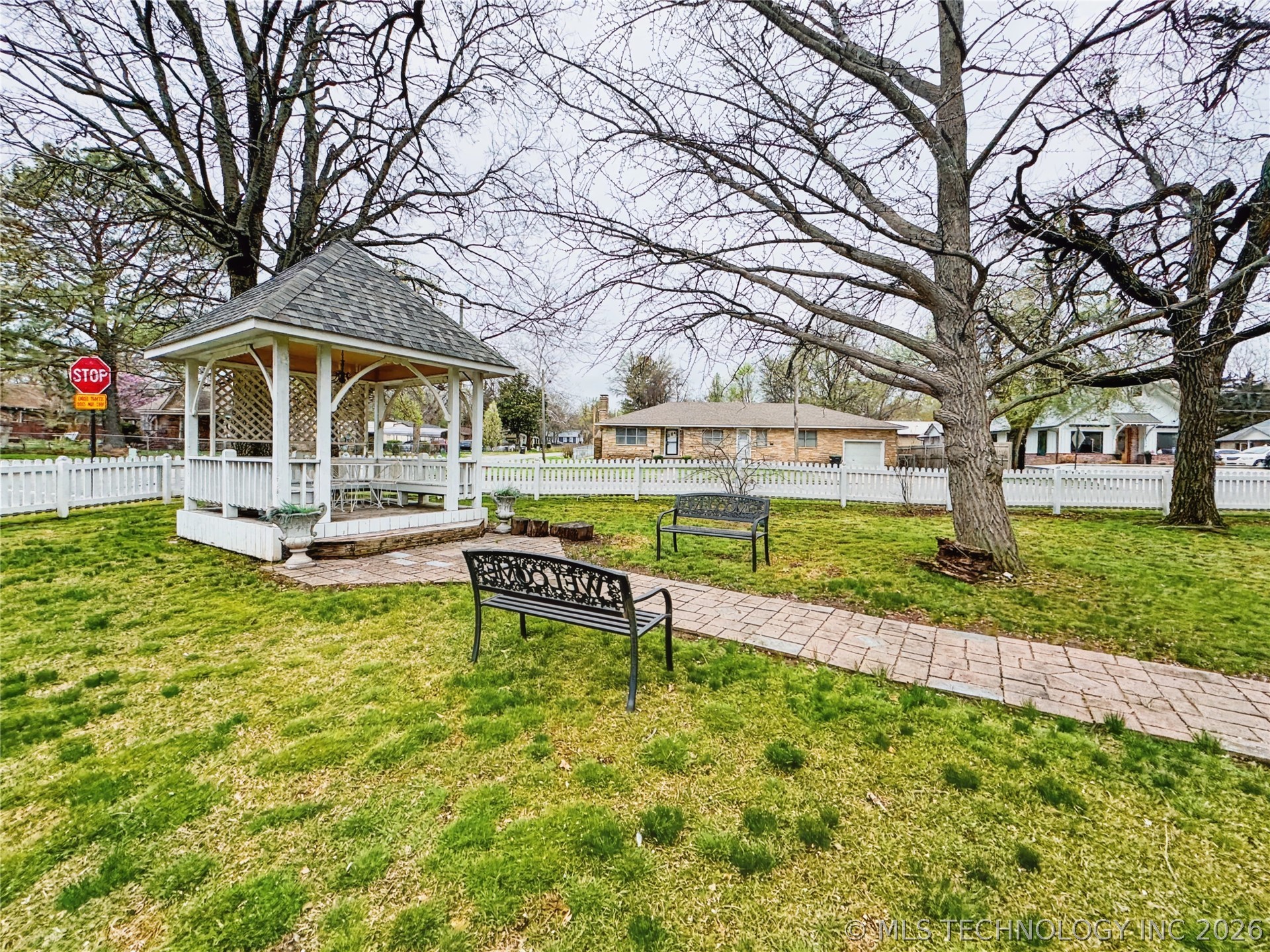 224 W Chickasaw Street Tahlequah OK 74464
