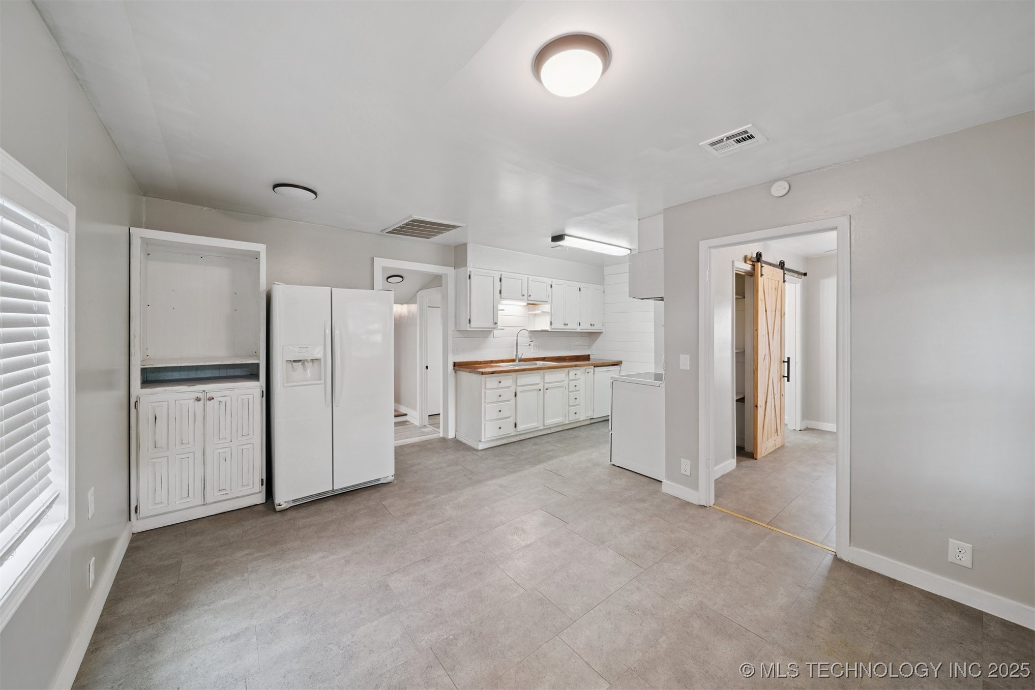 15 S Mayes Street Pryor OK 74361