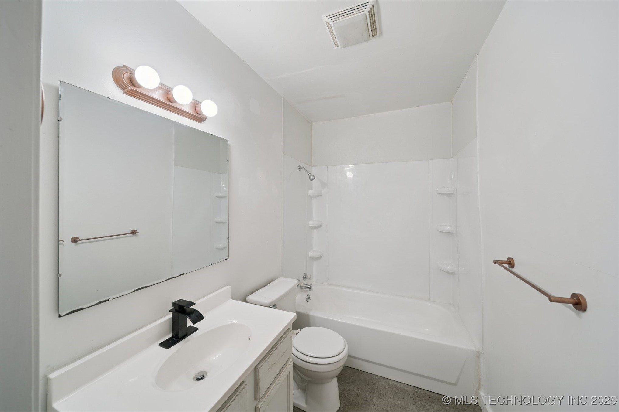 15 S Mayes Street Pryor OK 74361