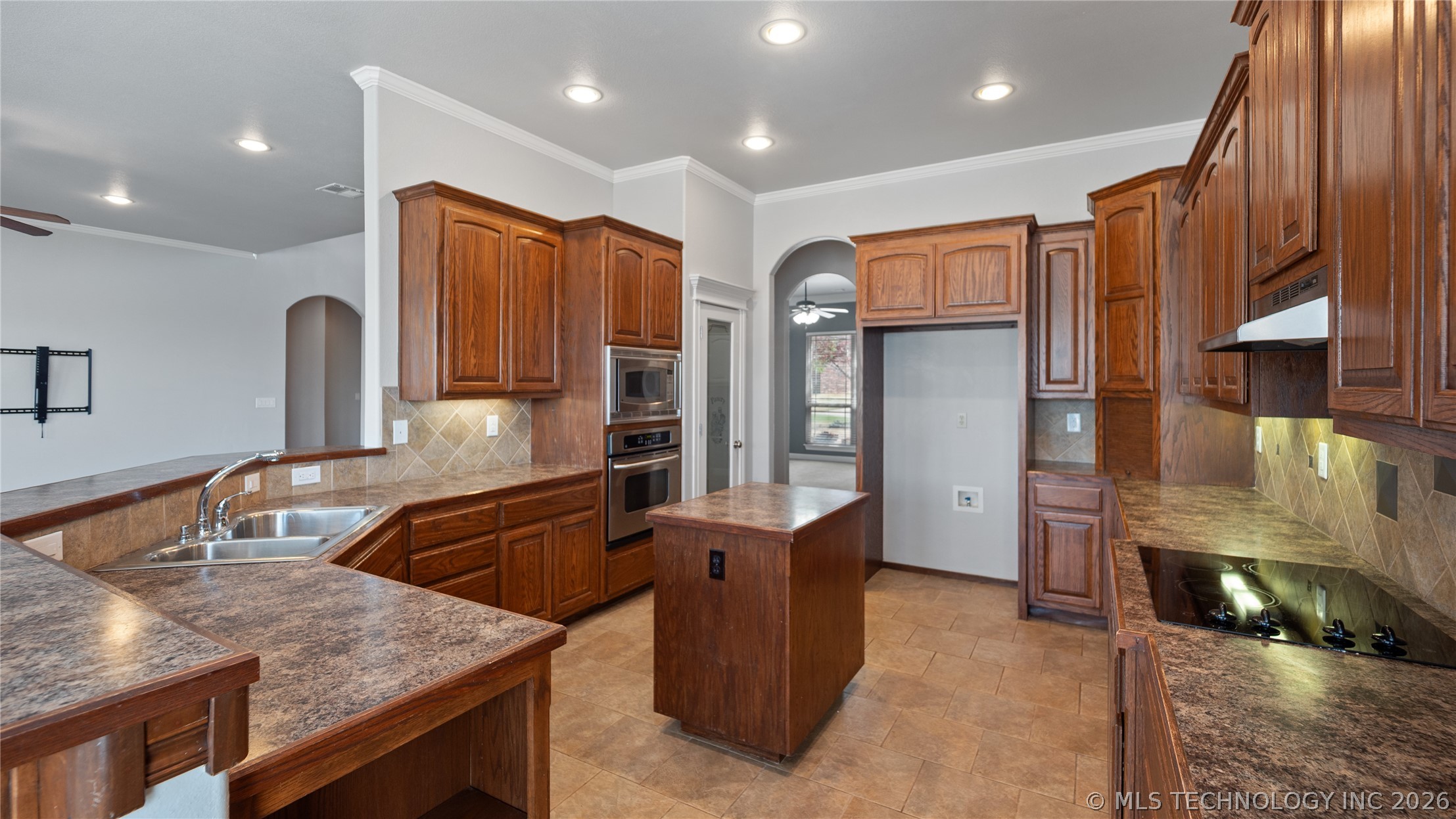 4301 N Walnut Avenue Broken Arrow OK 74012