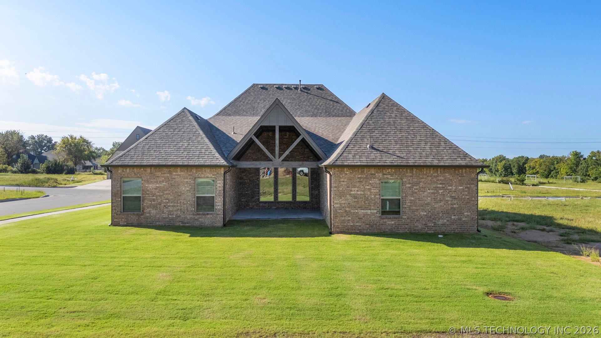 2600 W Twin Oaks Street Broken Arrow OK 74012