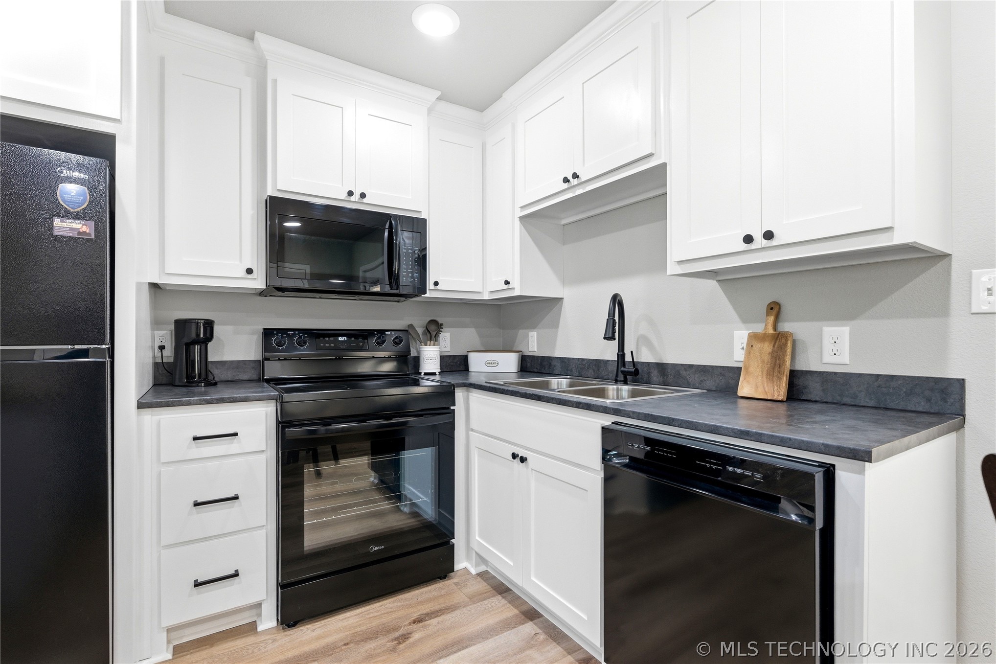 706 E Redwood Avenue N Sallisaw OK 74955