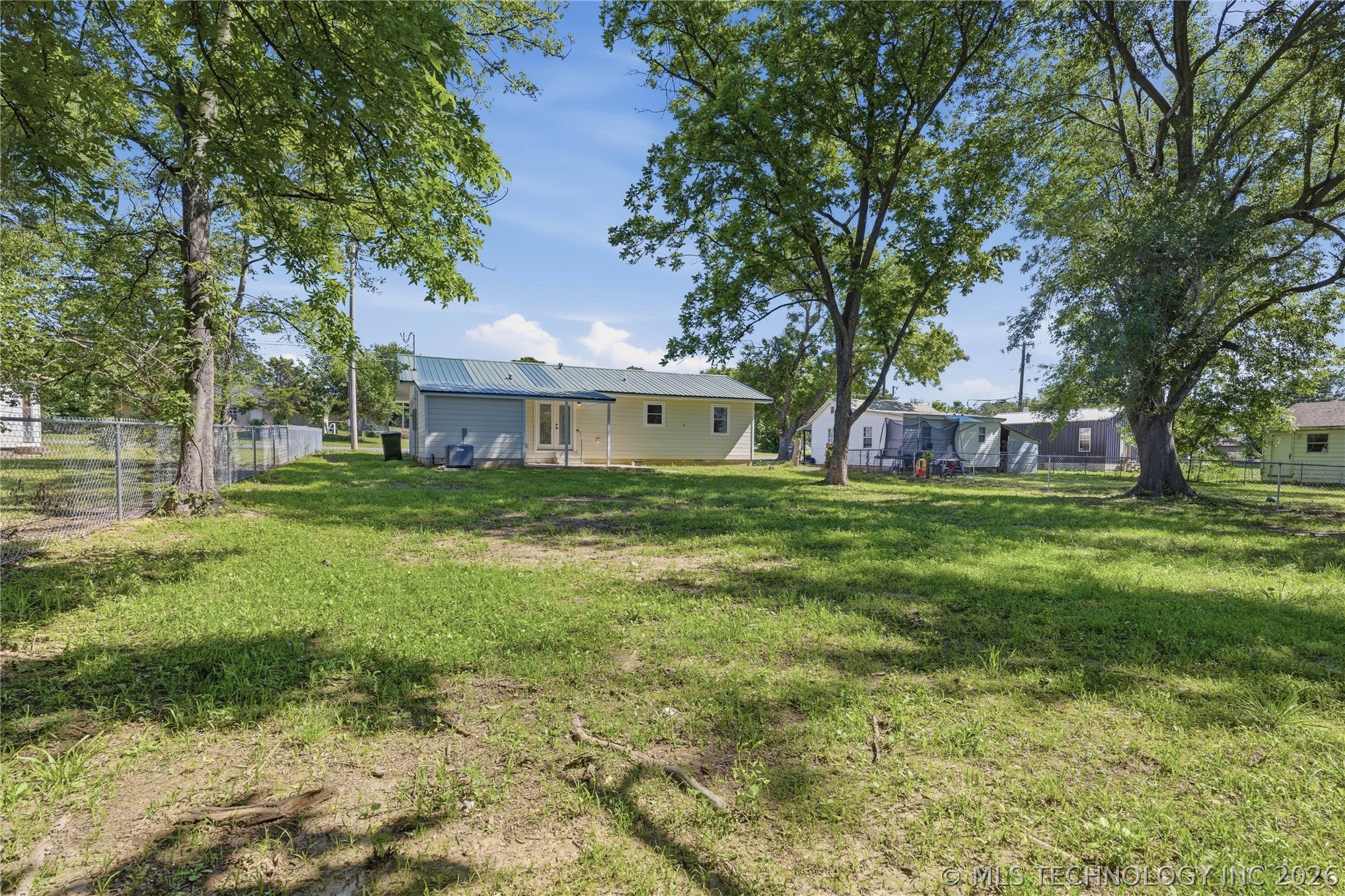 706 E Redwood Avenue N Sallisaw OK 74955