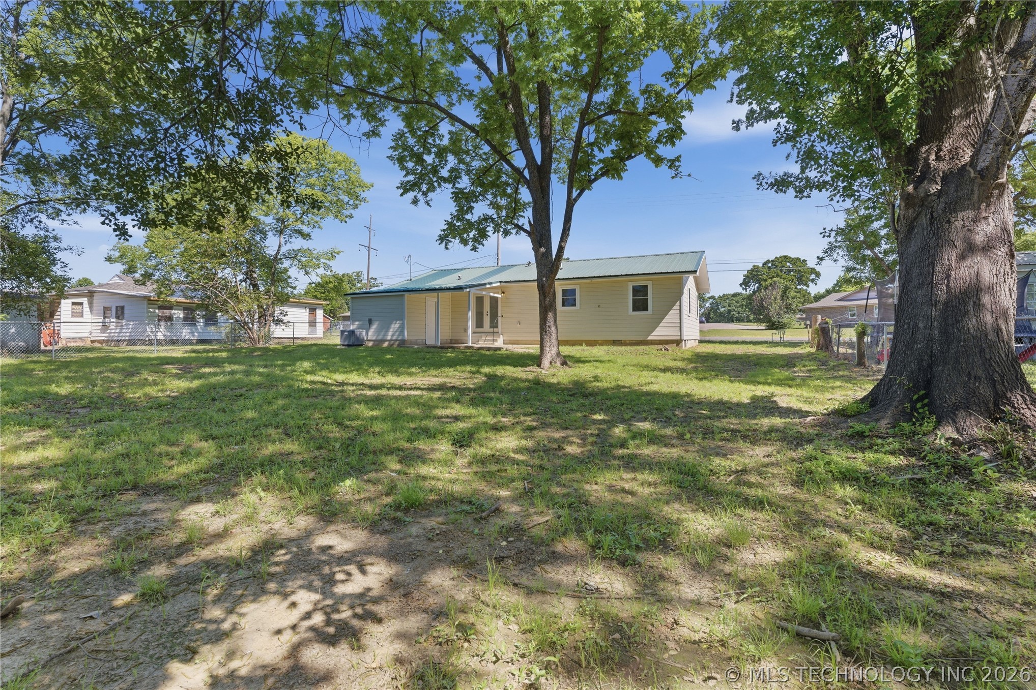 706 E Redwood Avenue N Sallisaw OK 74955