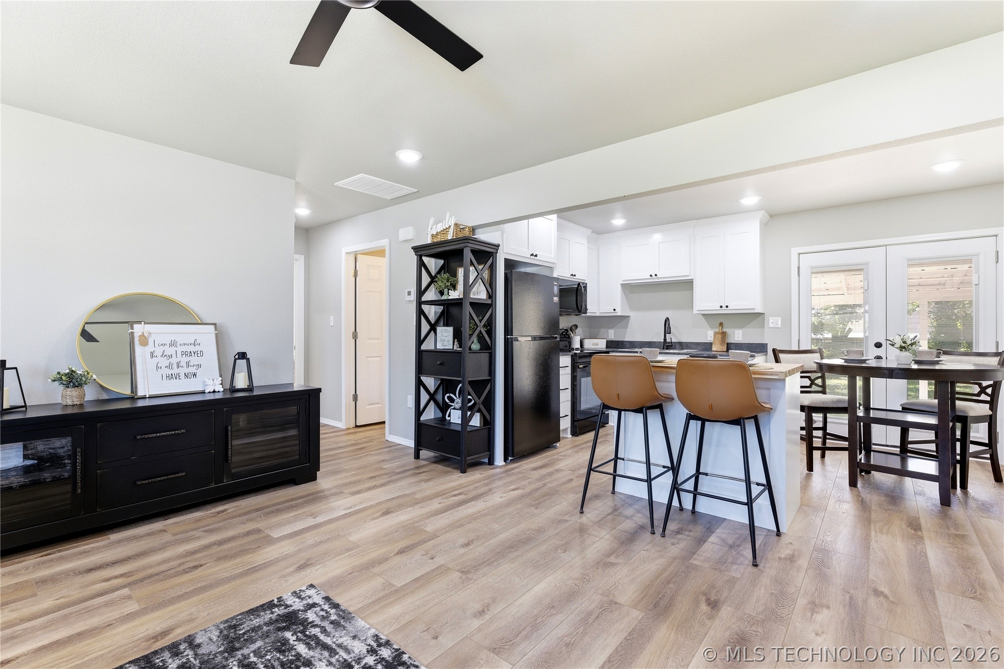 706 E Redwood Avenue N Sallisaw OK 74955