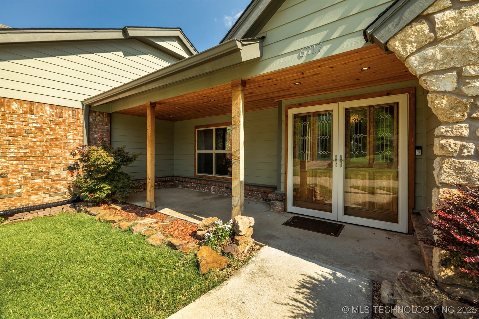 6717 S Oswego Avenue Tulsa OK 74136