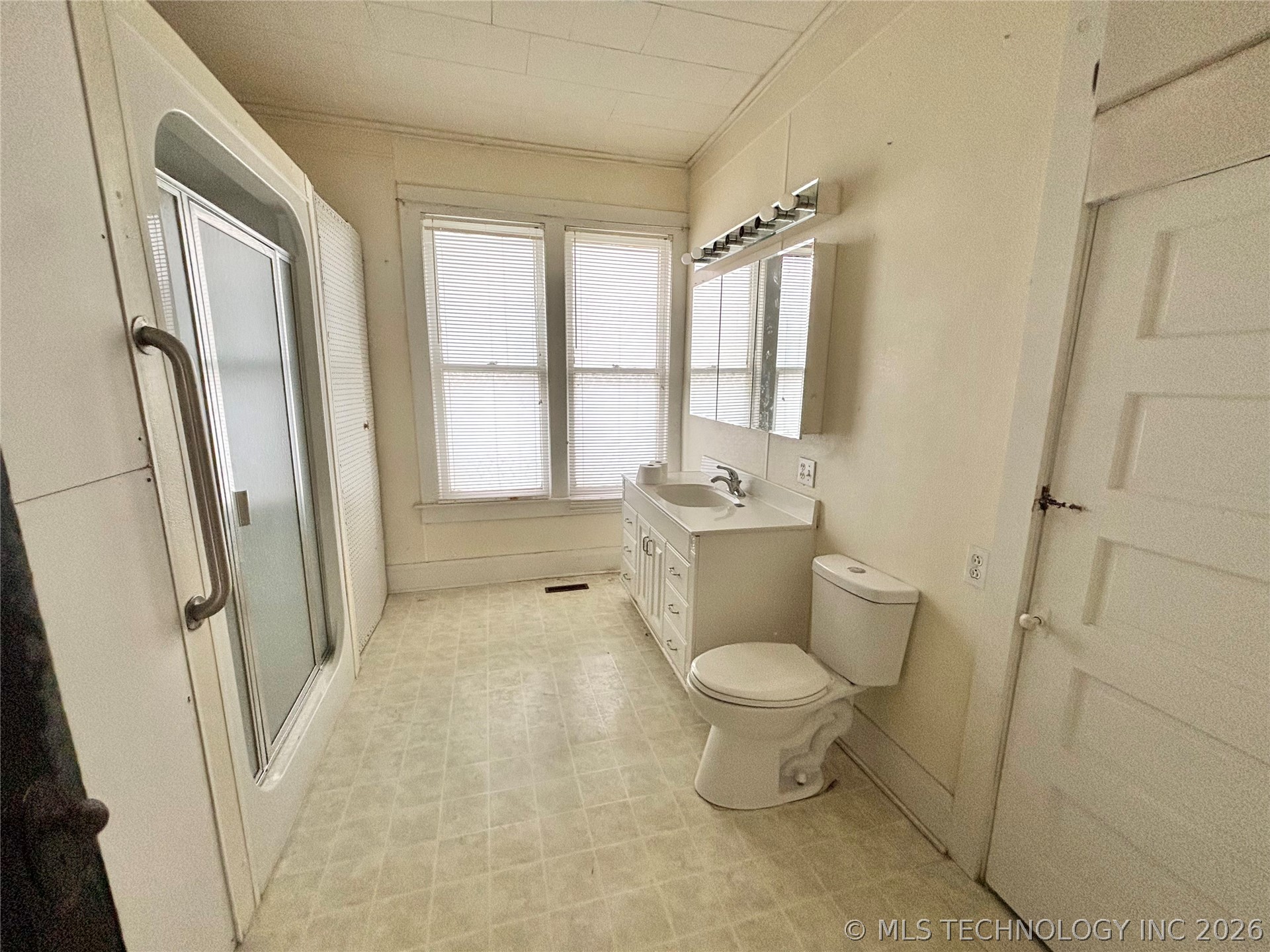 447 N Thompson Vinita OK 74301