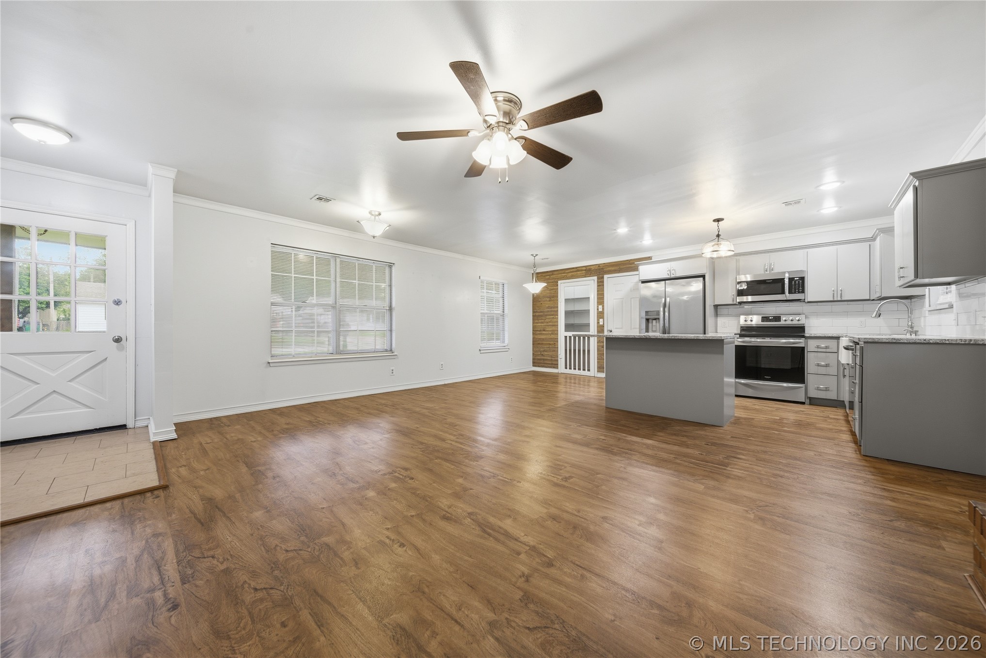 230 N Davis Avenue Claremore OK 74017