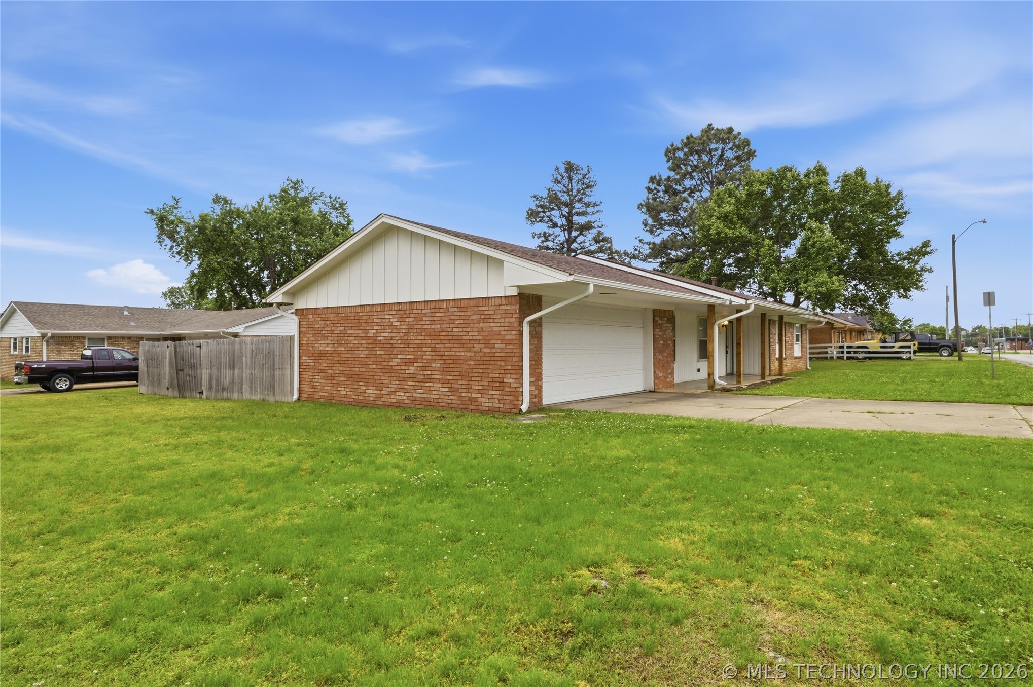 230 N Davis Avenue Claremore OK 74017