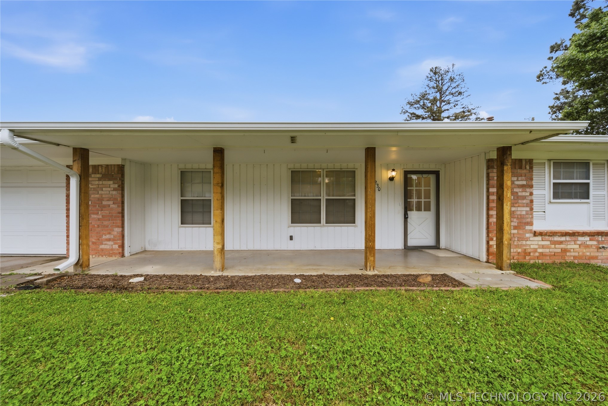 230 N Davis Avenue Claremore OK 74017
