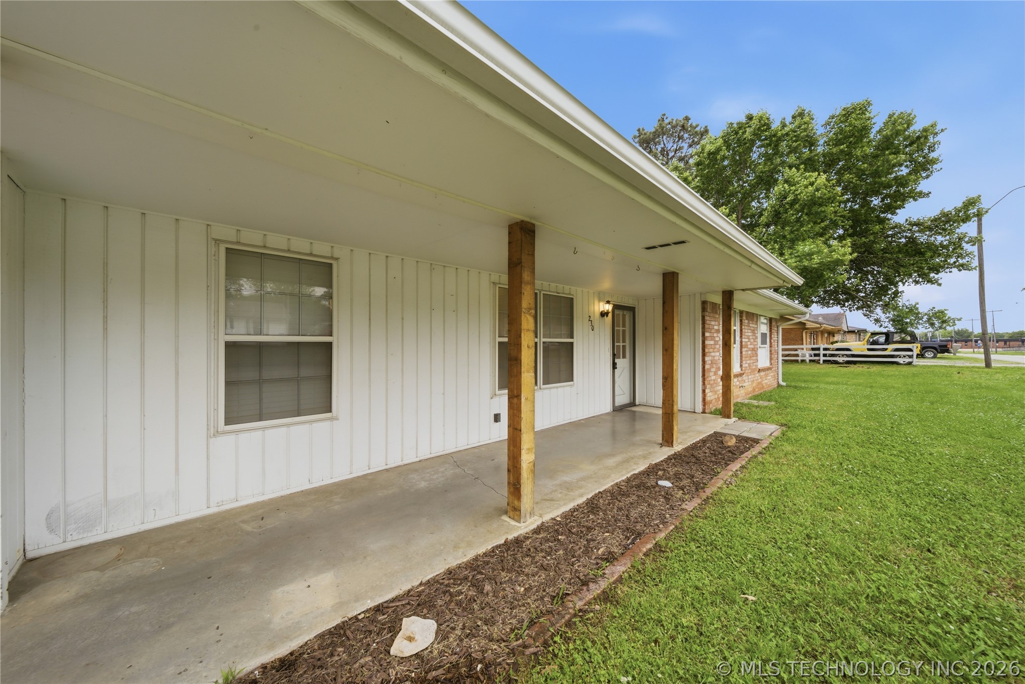 230 N Davis Avenue Claremore OK 74017